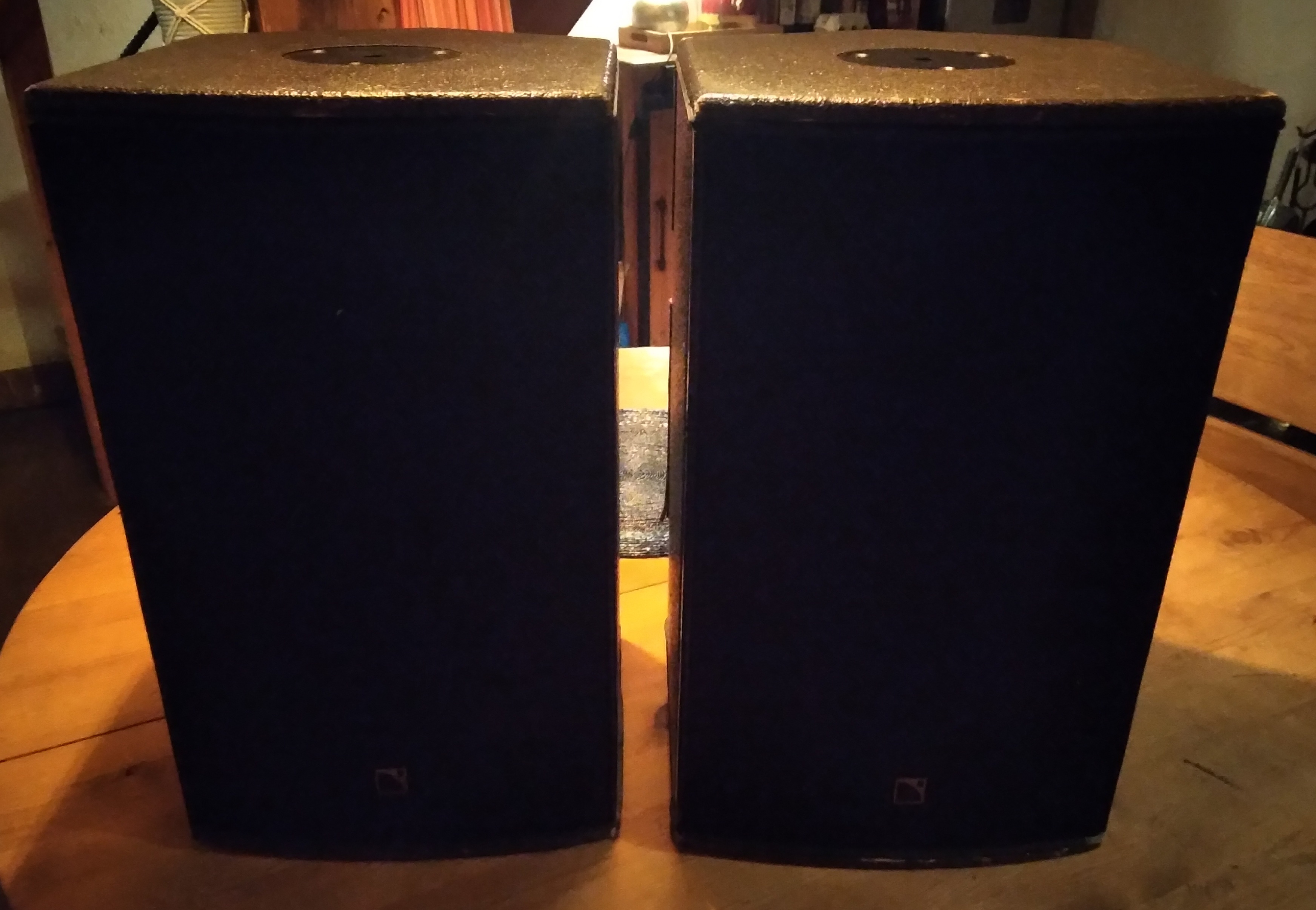 Paire L'acoustics 108P