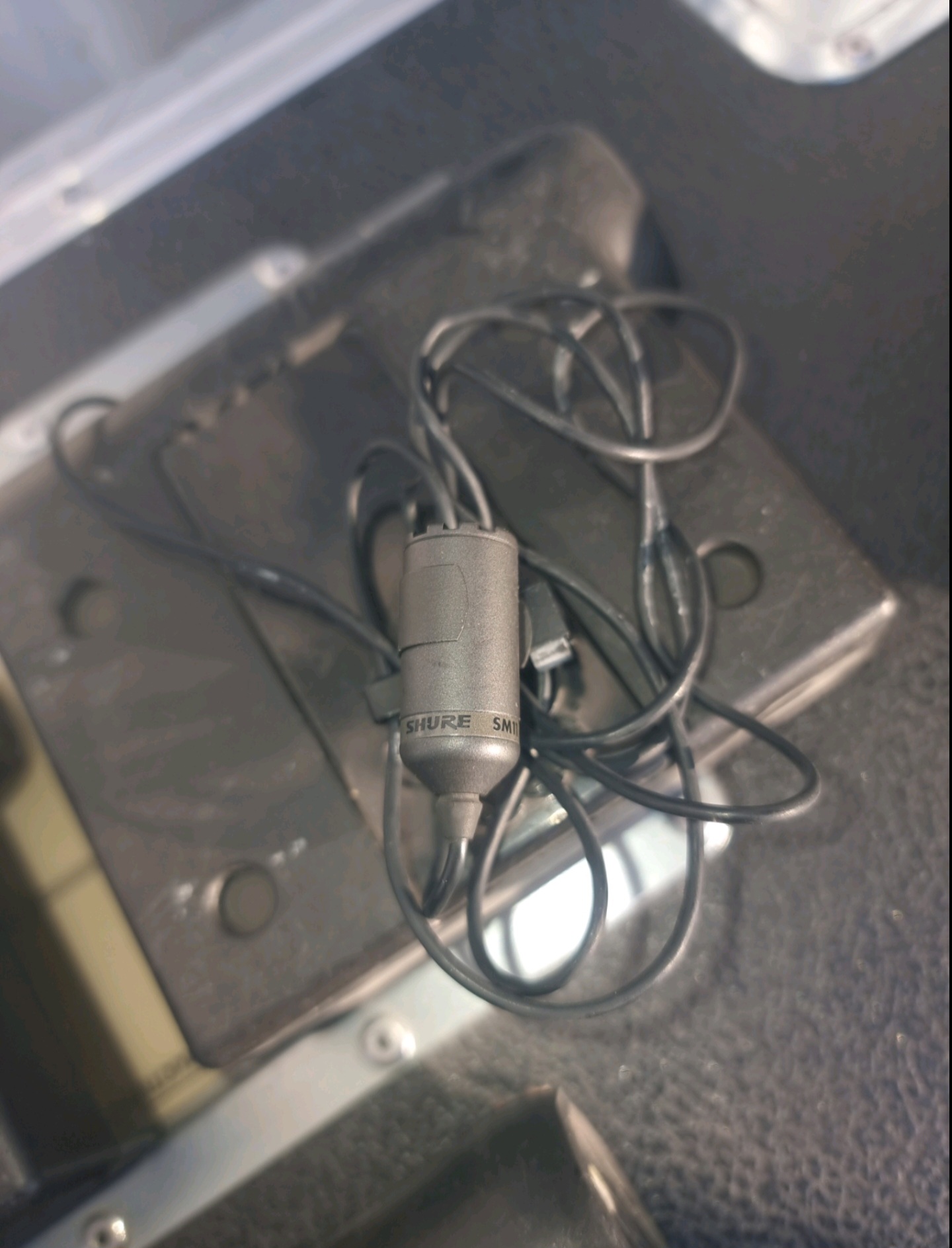 Shure SM11 microphone