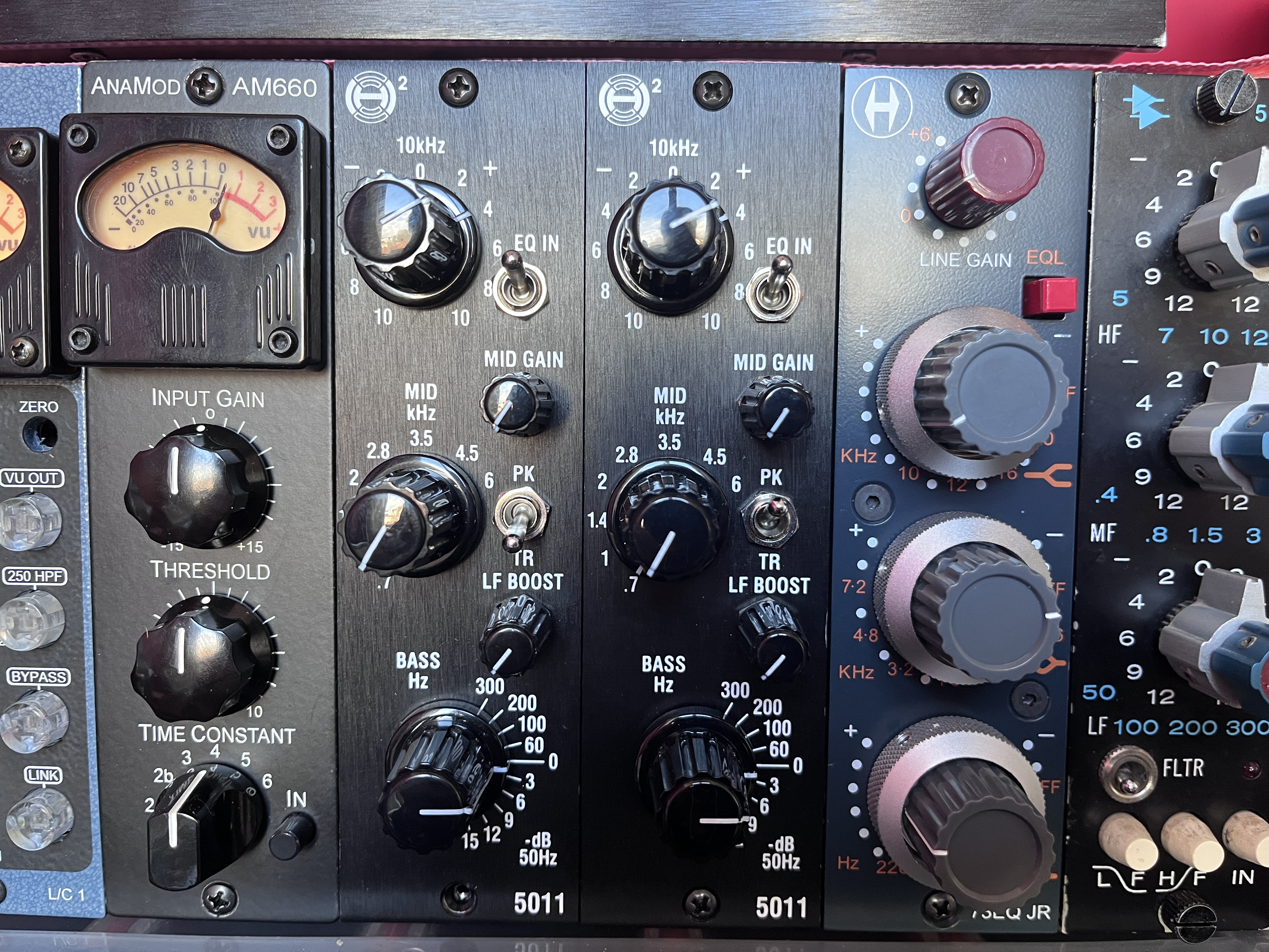 H2 5011 HELIOS égaliseur