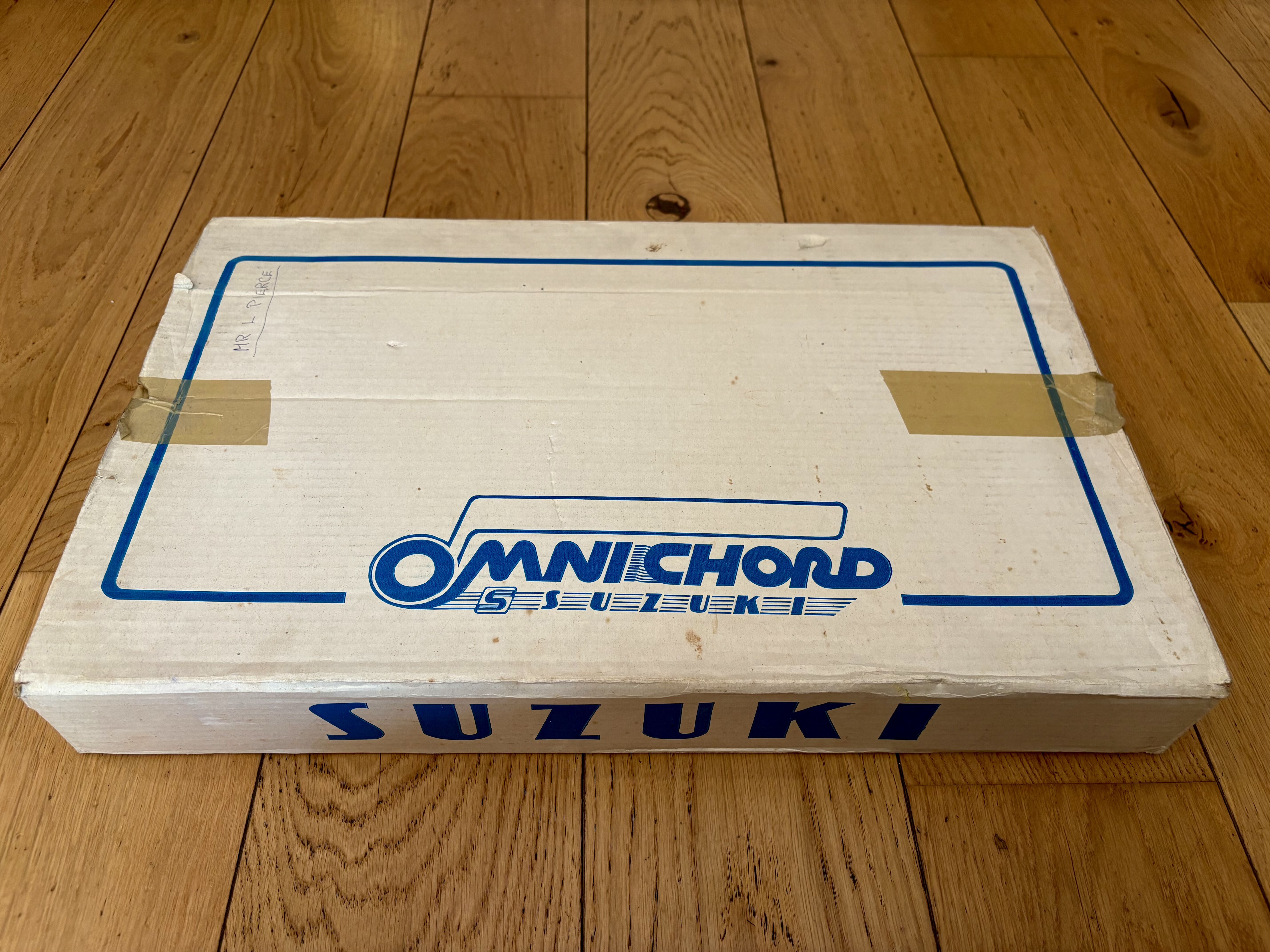 Vends l'Omnichord OM27 en très bon état