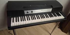 Piano Wurlitzer 200A