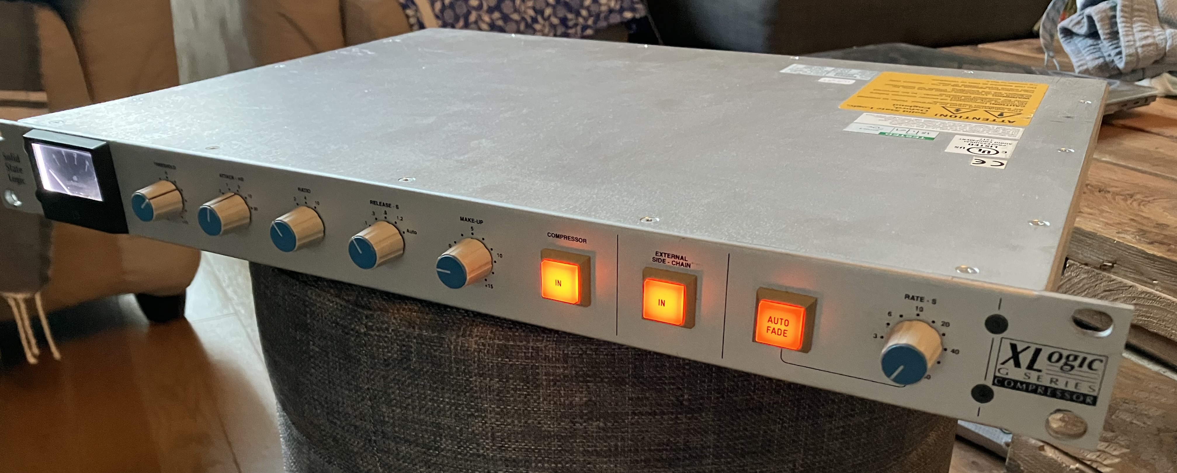 Vends compresseur stéréo Xlogic Gcomp