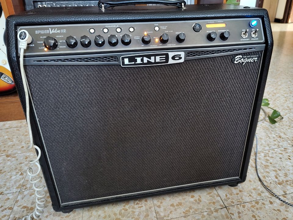 Ampli Lampes 40 + Effets POD Line6 SPIDER 112