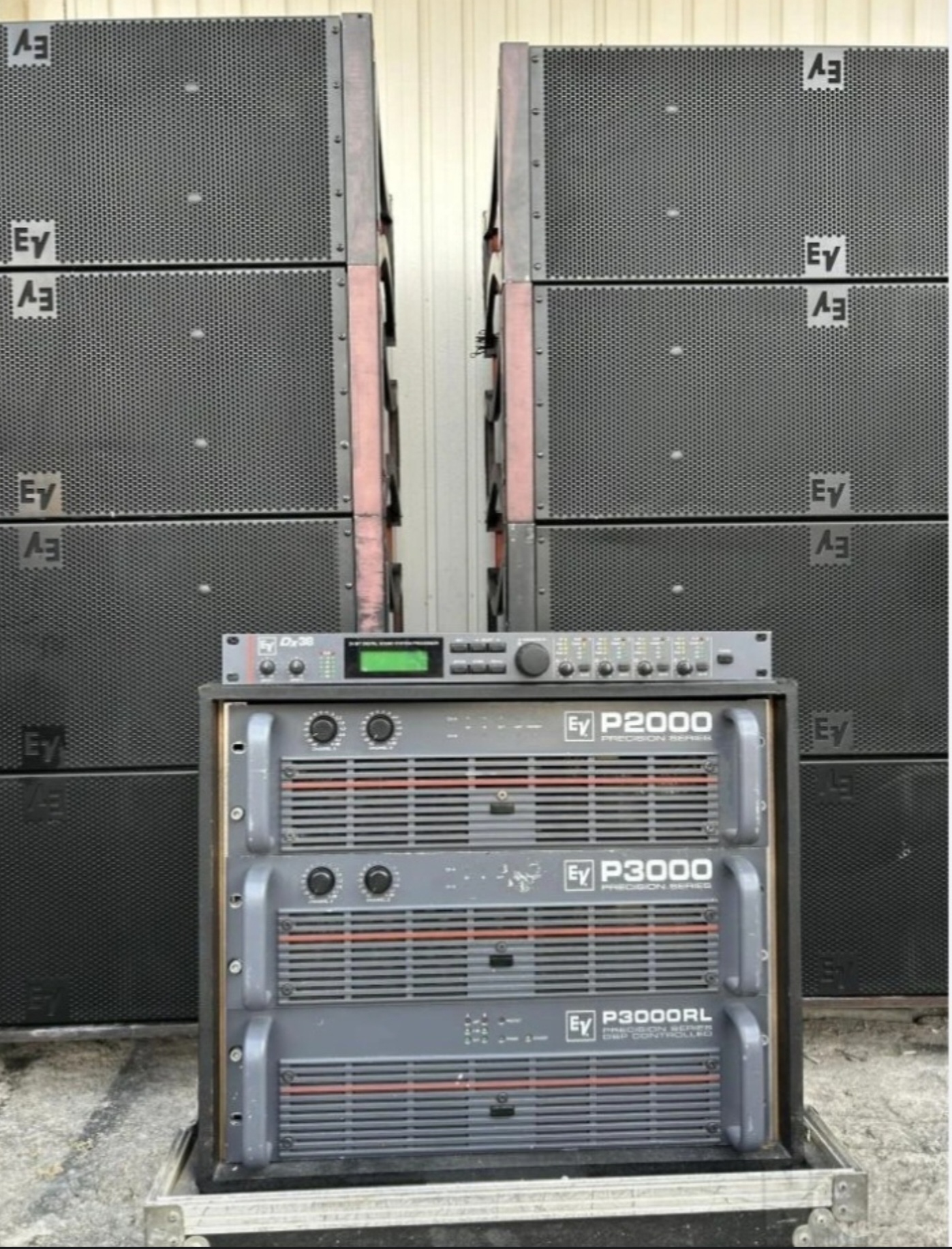 Electro Voice P3000, P3000 RL, P2000