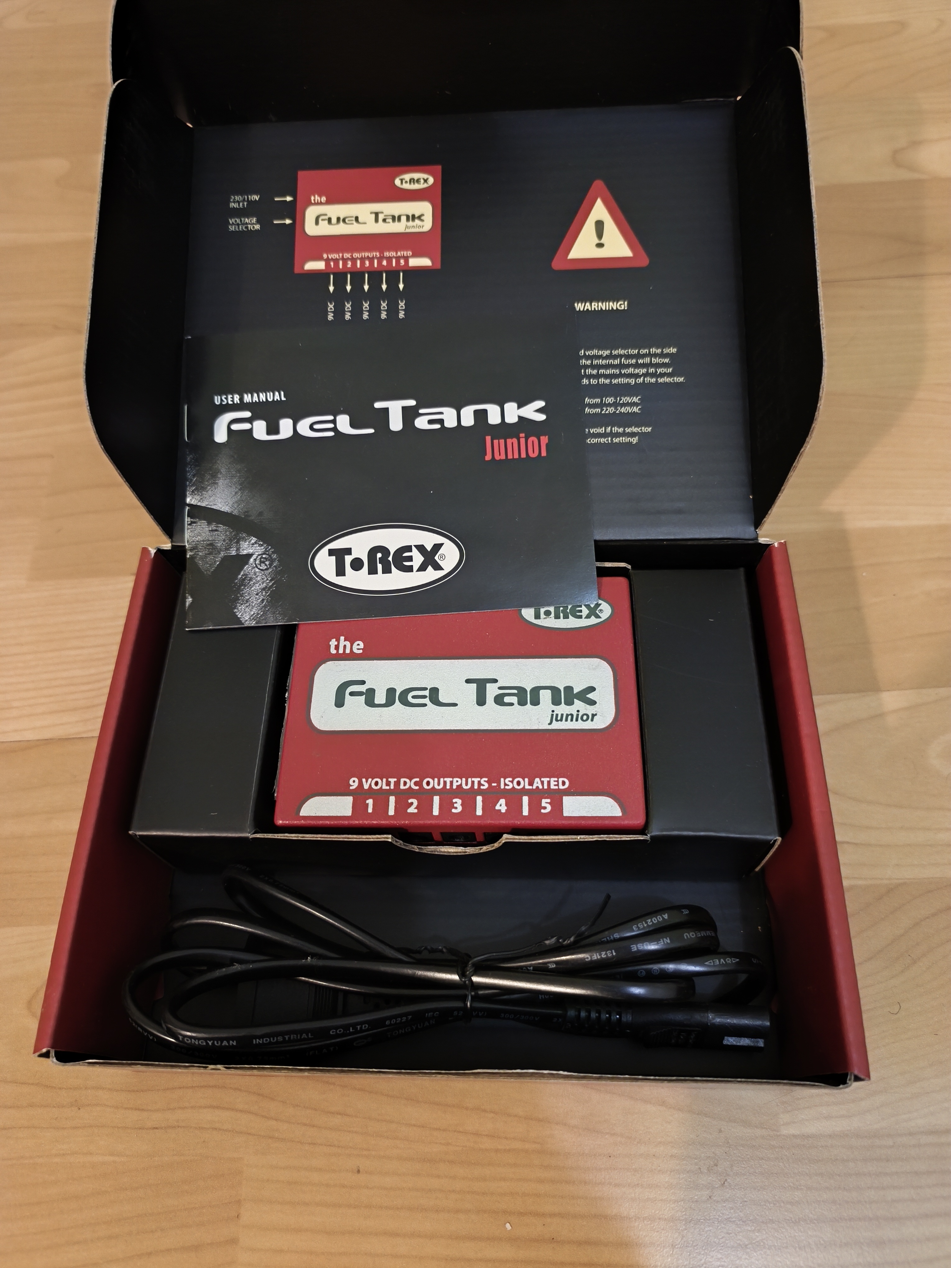 Alimentation pour pédales T.Rex fuel tank junior - 5 sorties 9V isolées - 1ère main