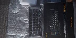 console numérique Midas MR18