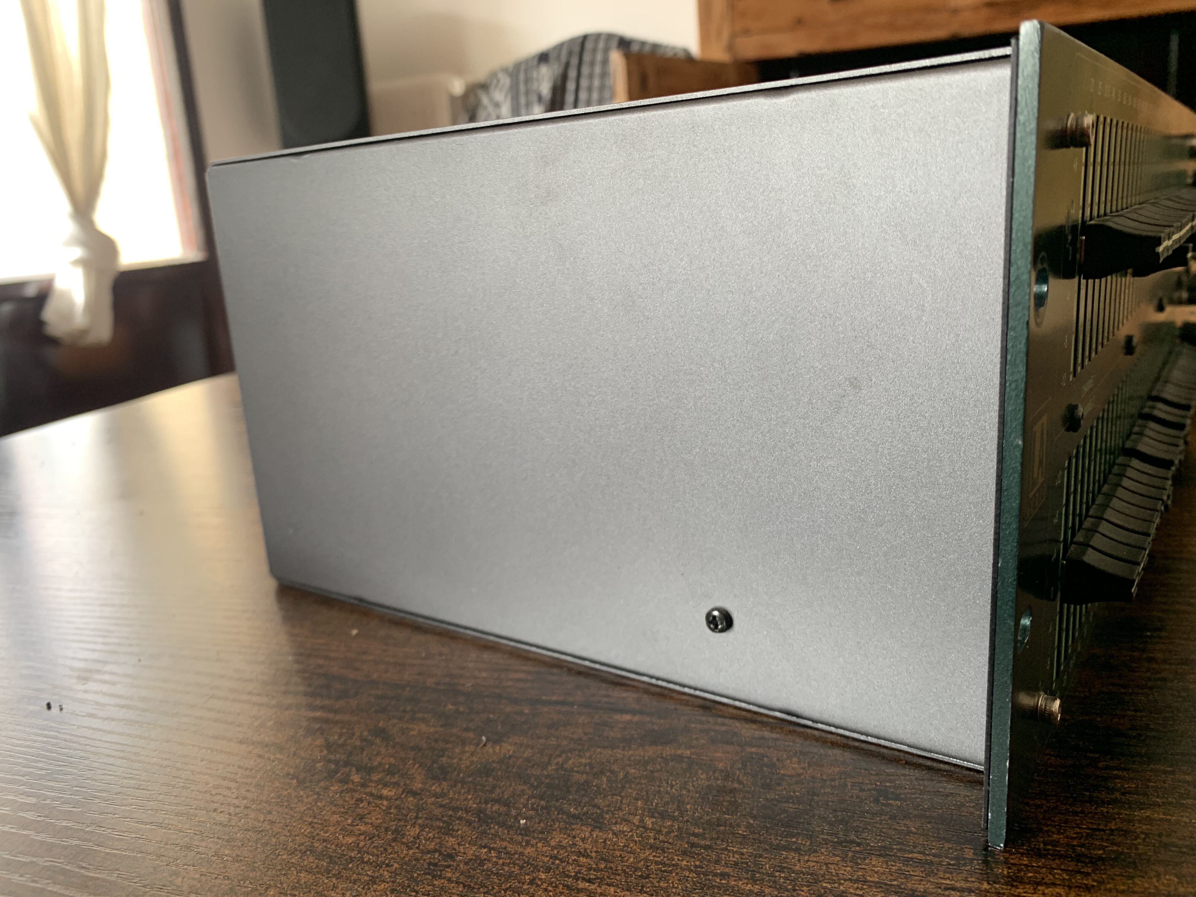 LA Audio EQ231-GSP (88115)