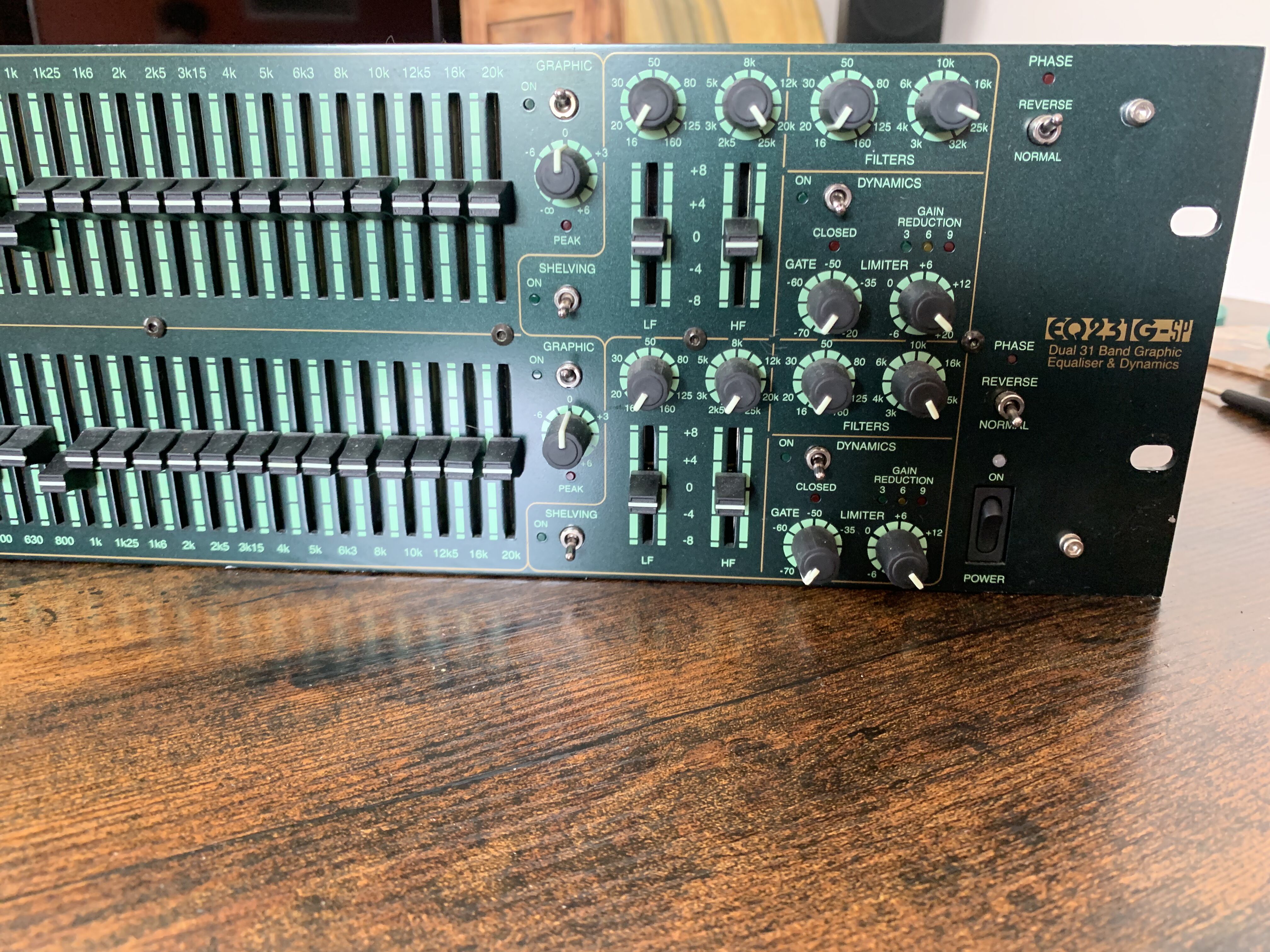 LA Audio EQ231-GSP (45833)