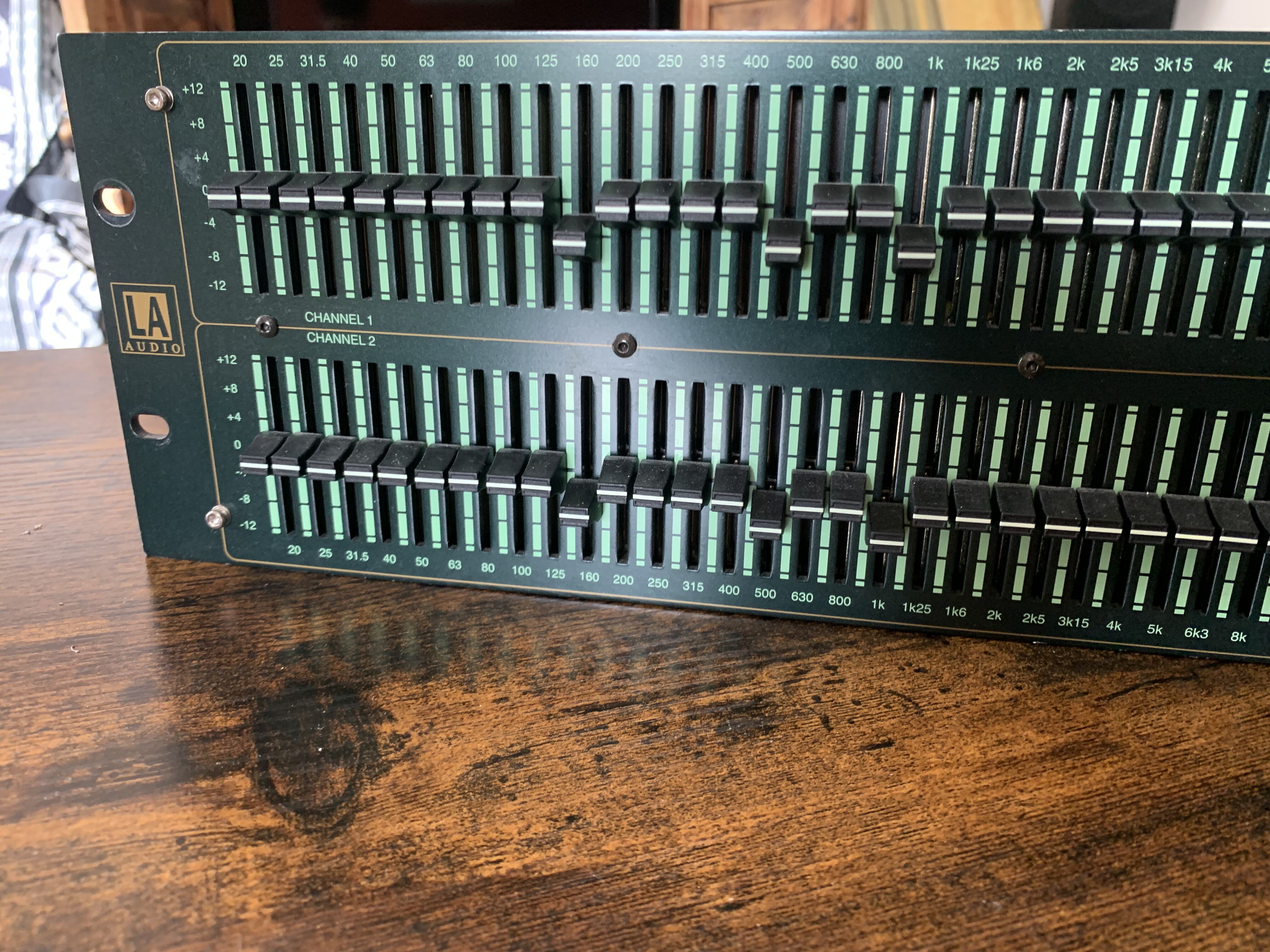 LA Audio EQ231-GSP (58555)