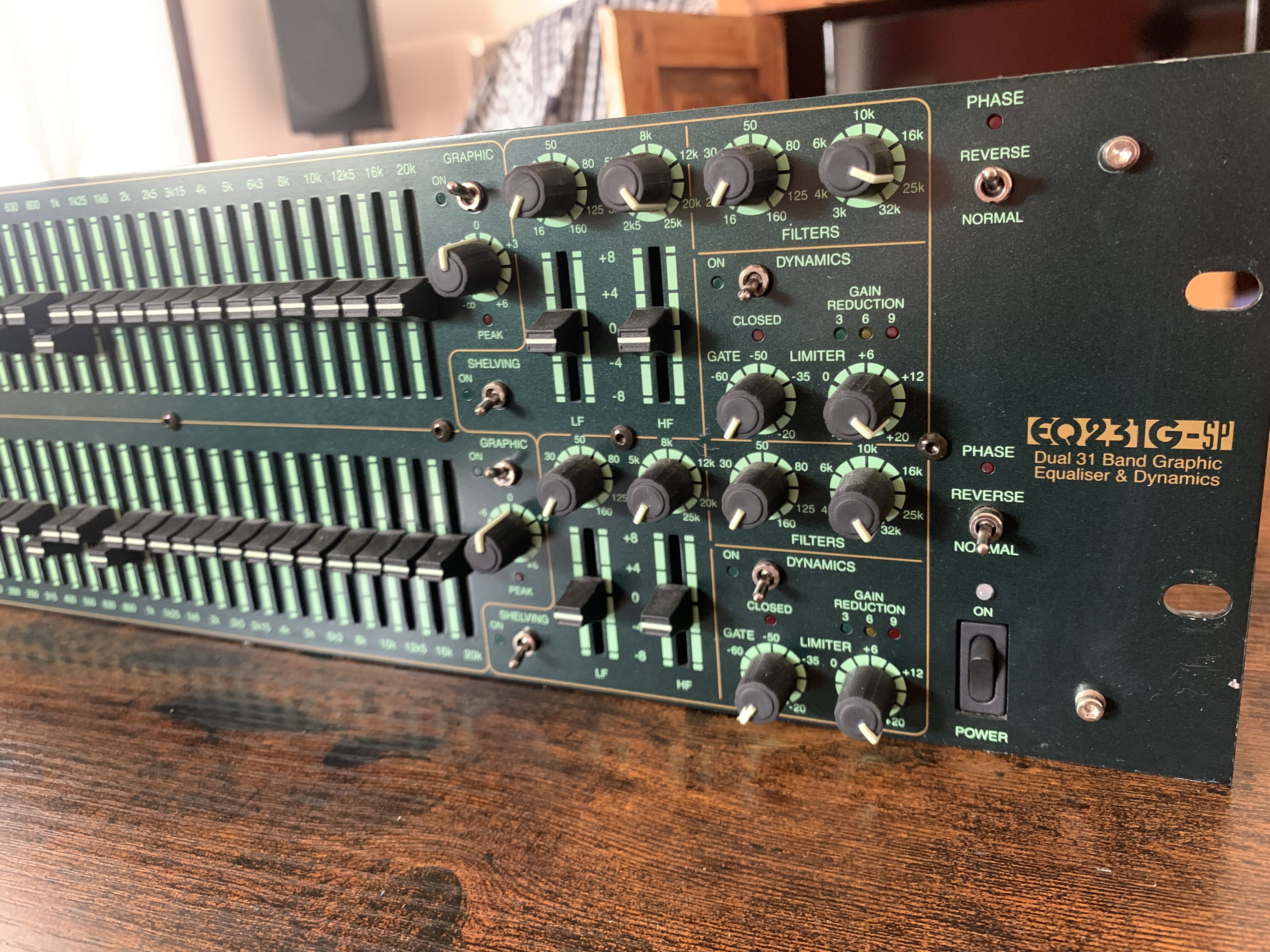 LA Audio EQ231-GSP (27569)