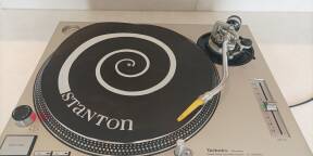 Technics SL-1200 mk2