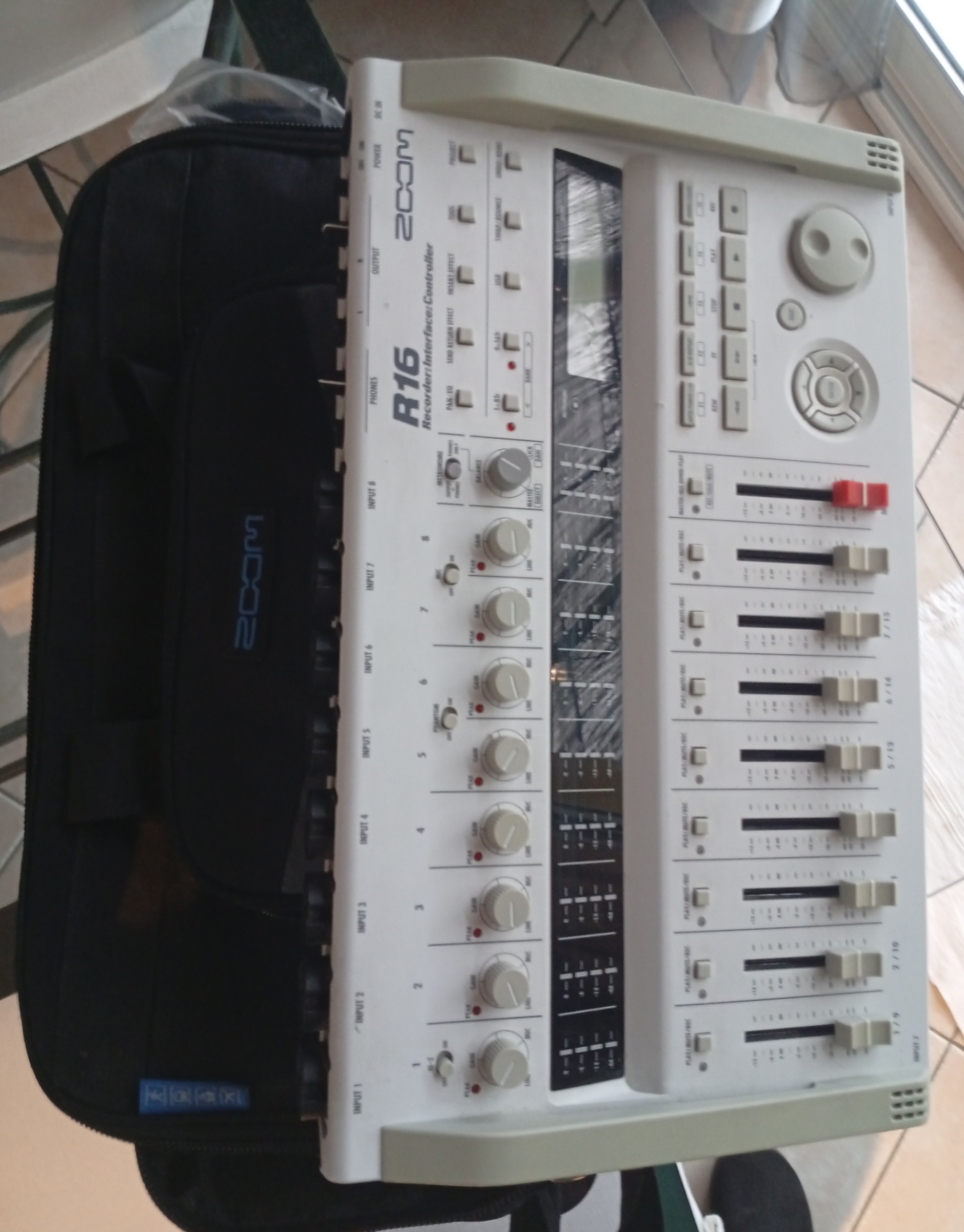 ZOOM R16 et sa Housse