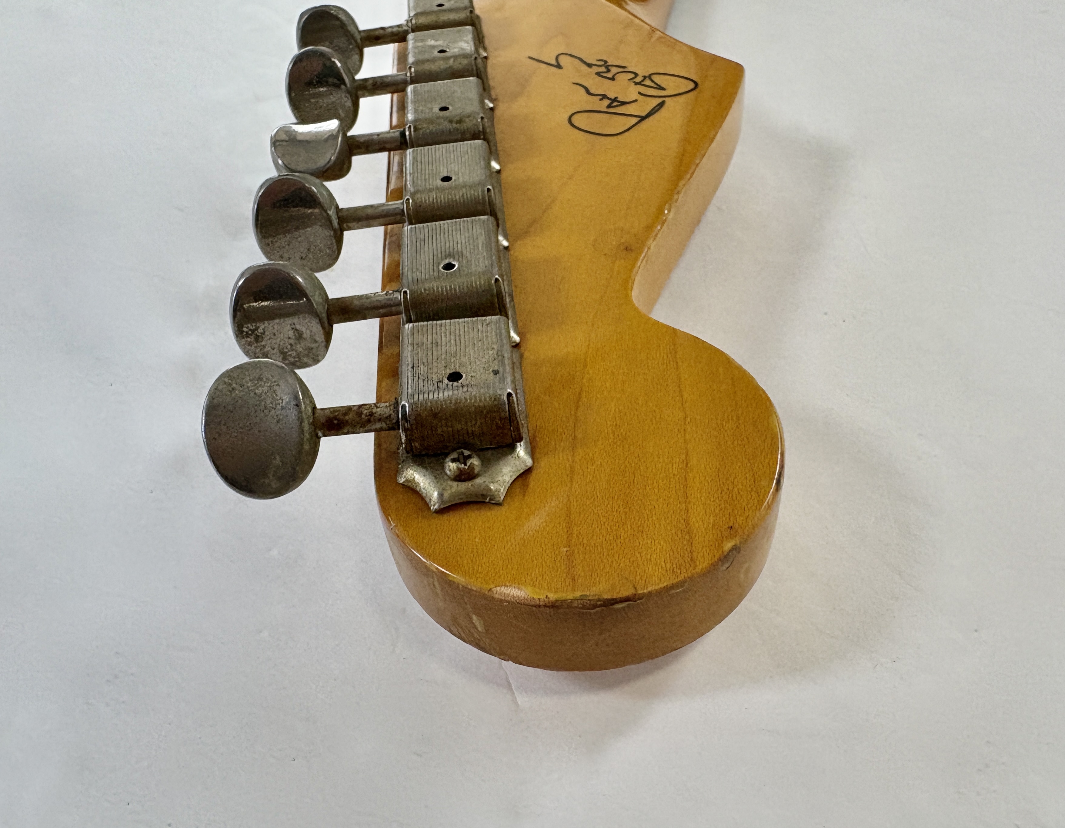 Fender ST62-xx (8866)