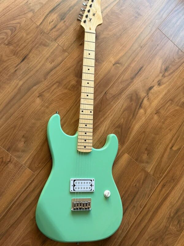 Partcaster Tom Delonge surf green