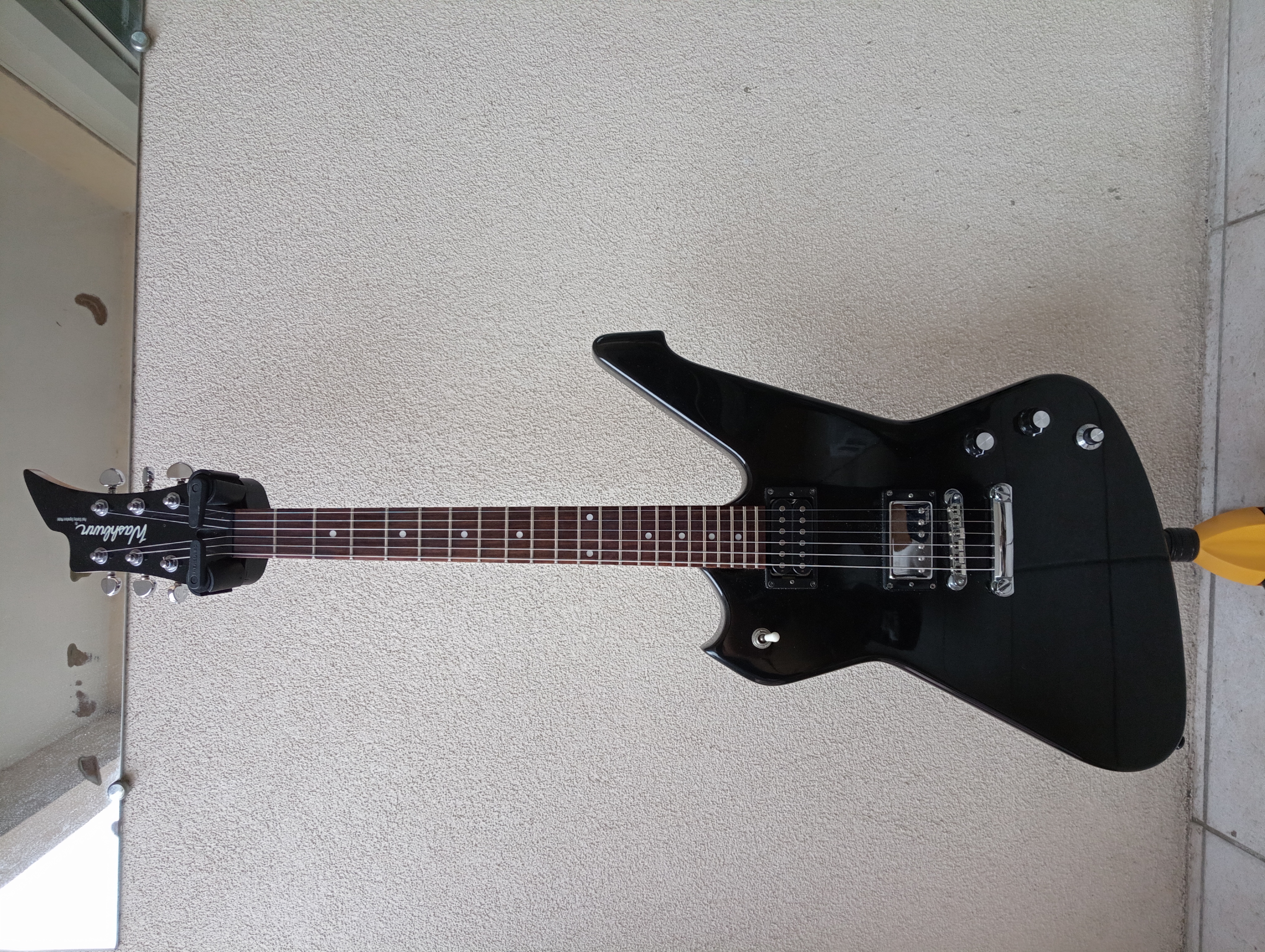 Washburn Paul Stanley signature 