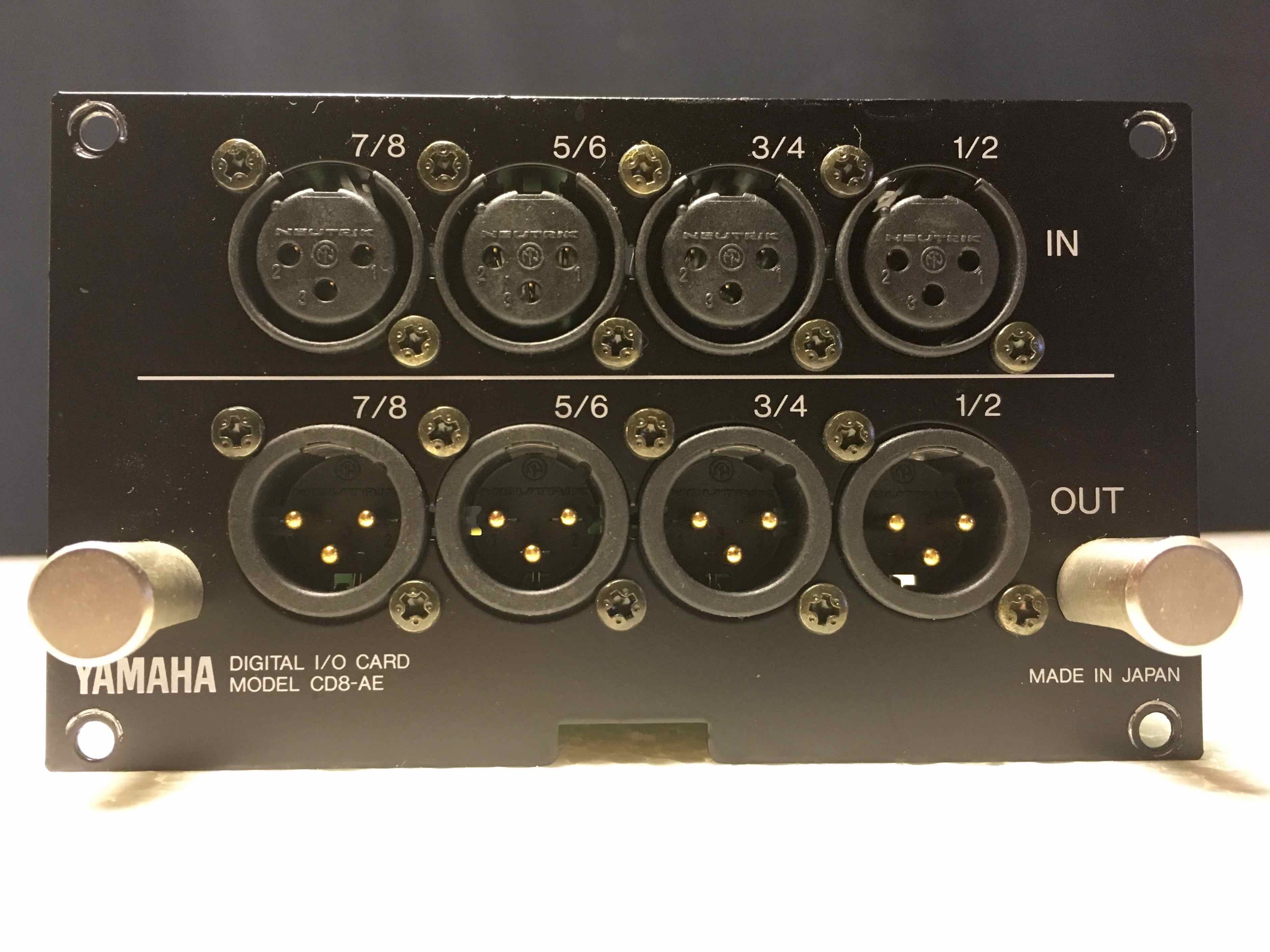 CARTE CD8-AE IN:OUT-3