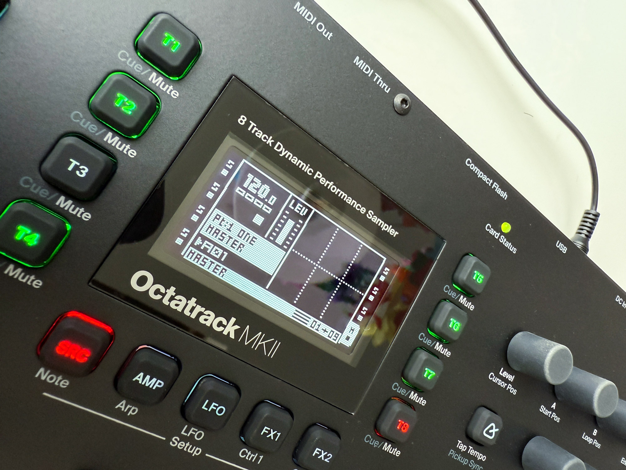 Octatrack MKII + Analog Pulse Case