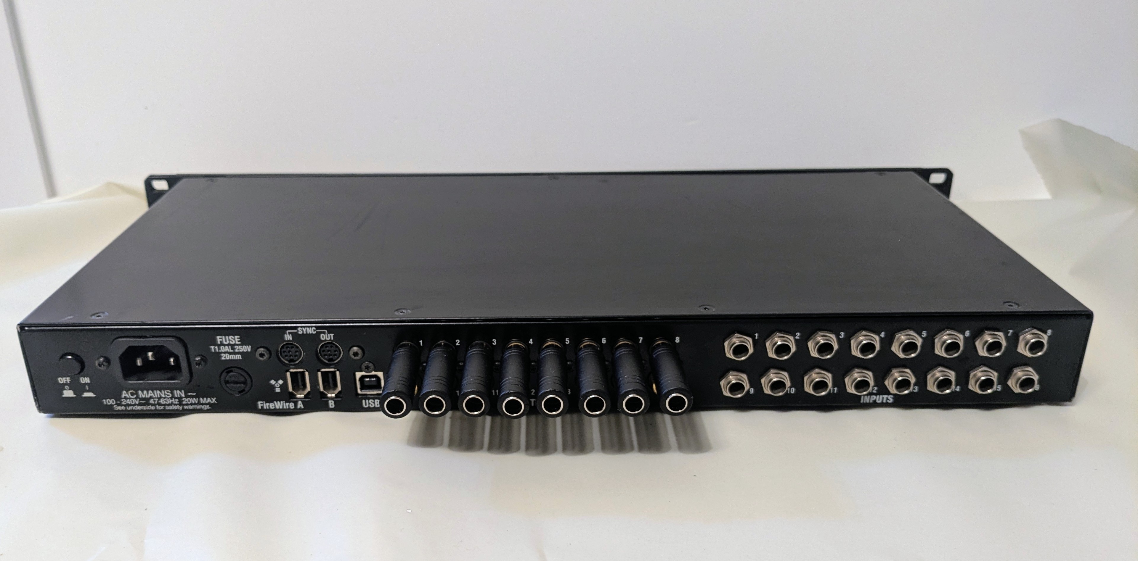 PXL 20260215 001623408~2