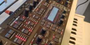 Vends Access Virus Desktop 1