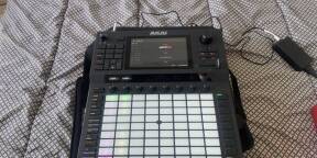 Akai Force - housse semi rigide - SSD 256