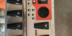 vends pédalier GT10B