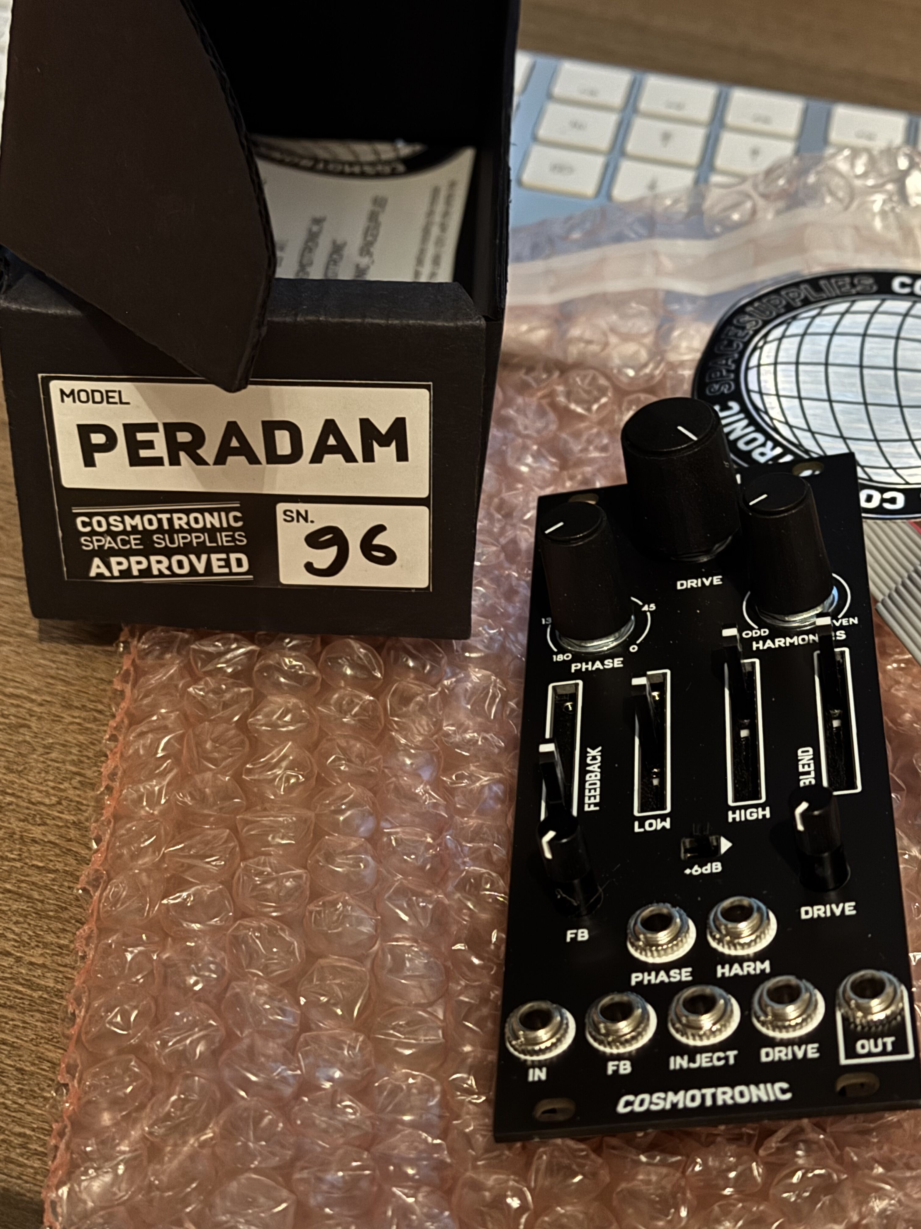 Peradam – Module Eurorack Cosmotronic à vendre