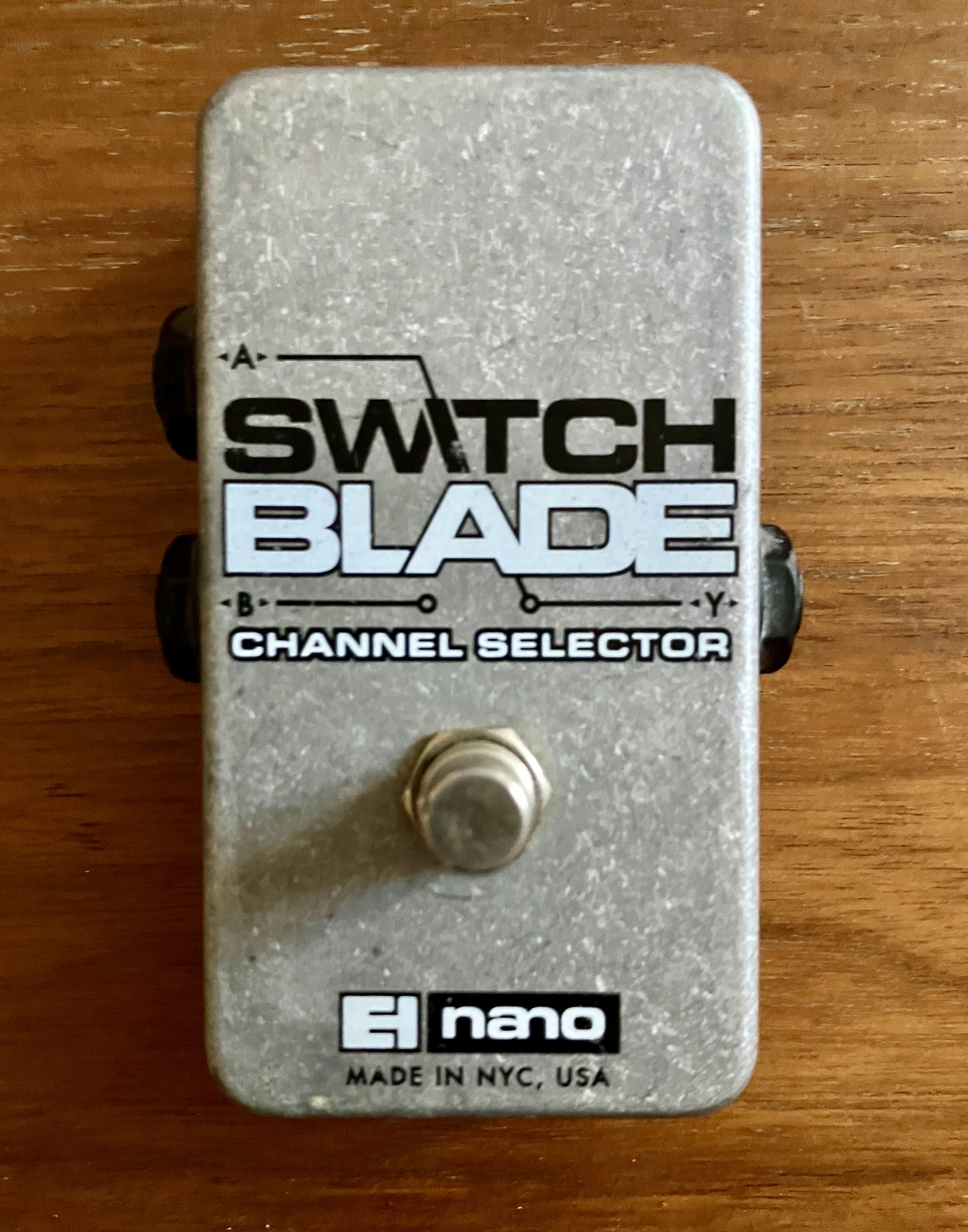 Vends Electro-Harmonix Switchblade Bon état