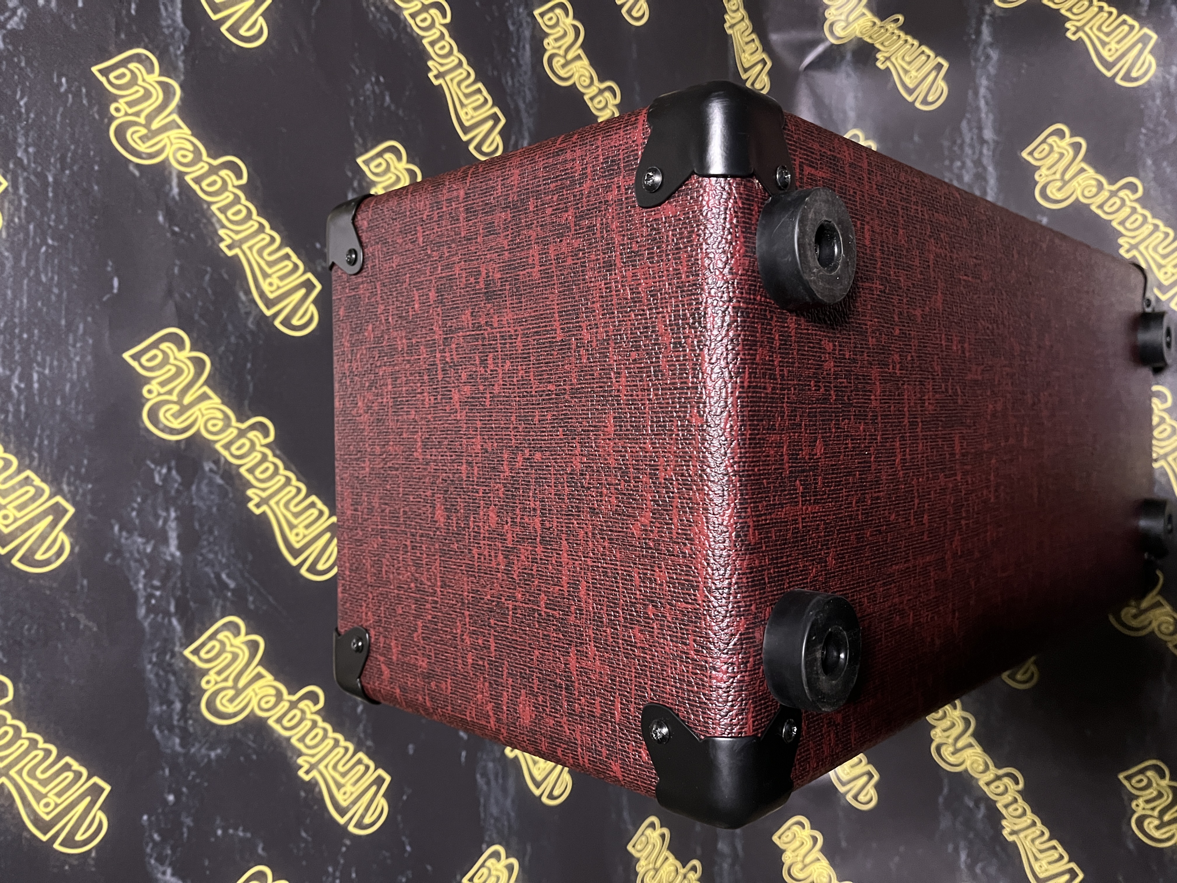 Invaders Amplification 850 Devil (65653)