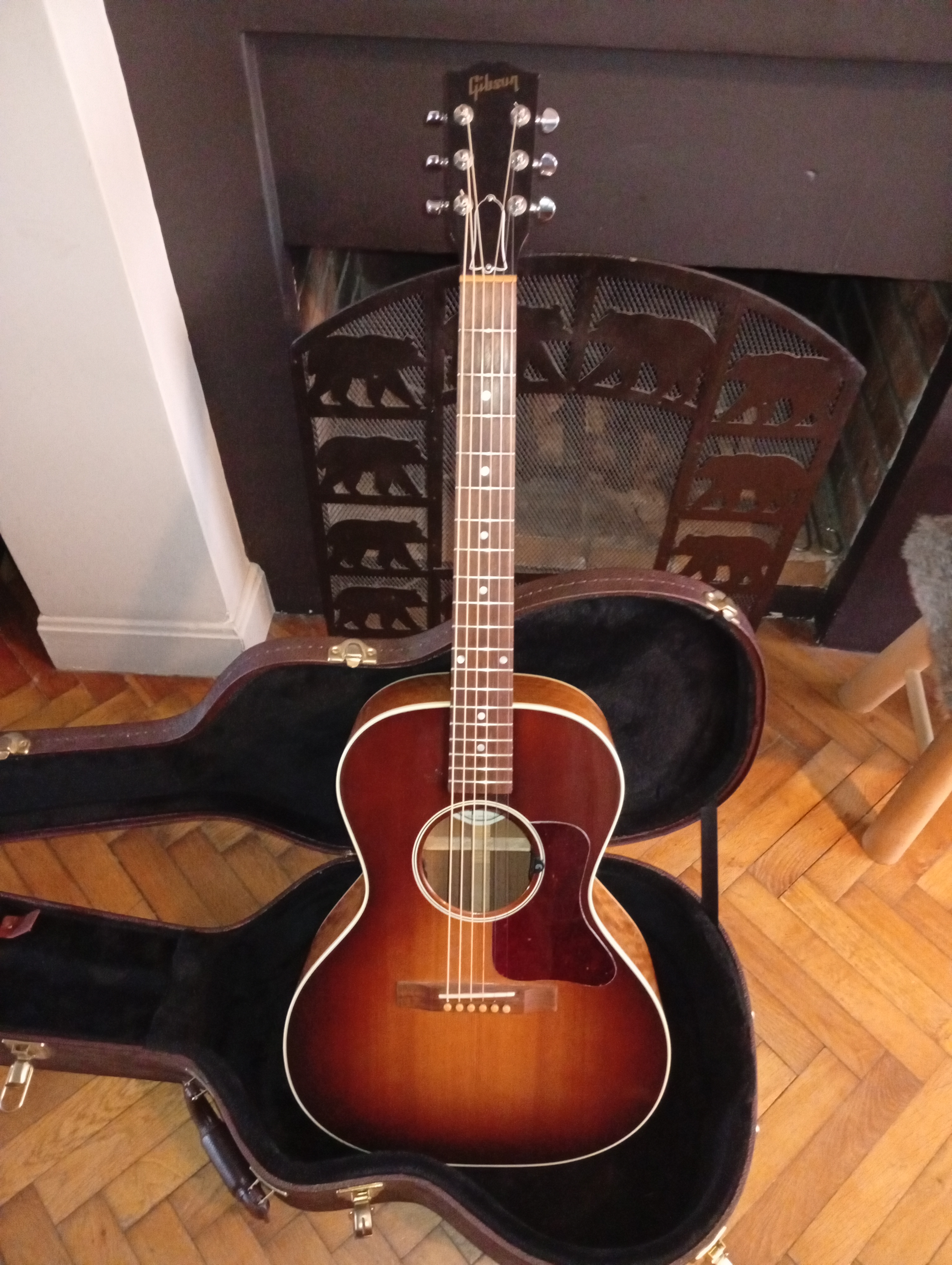 vends Gibson L00 studio walnut