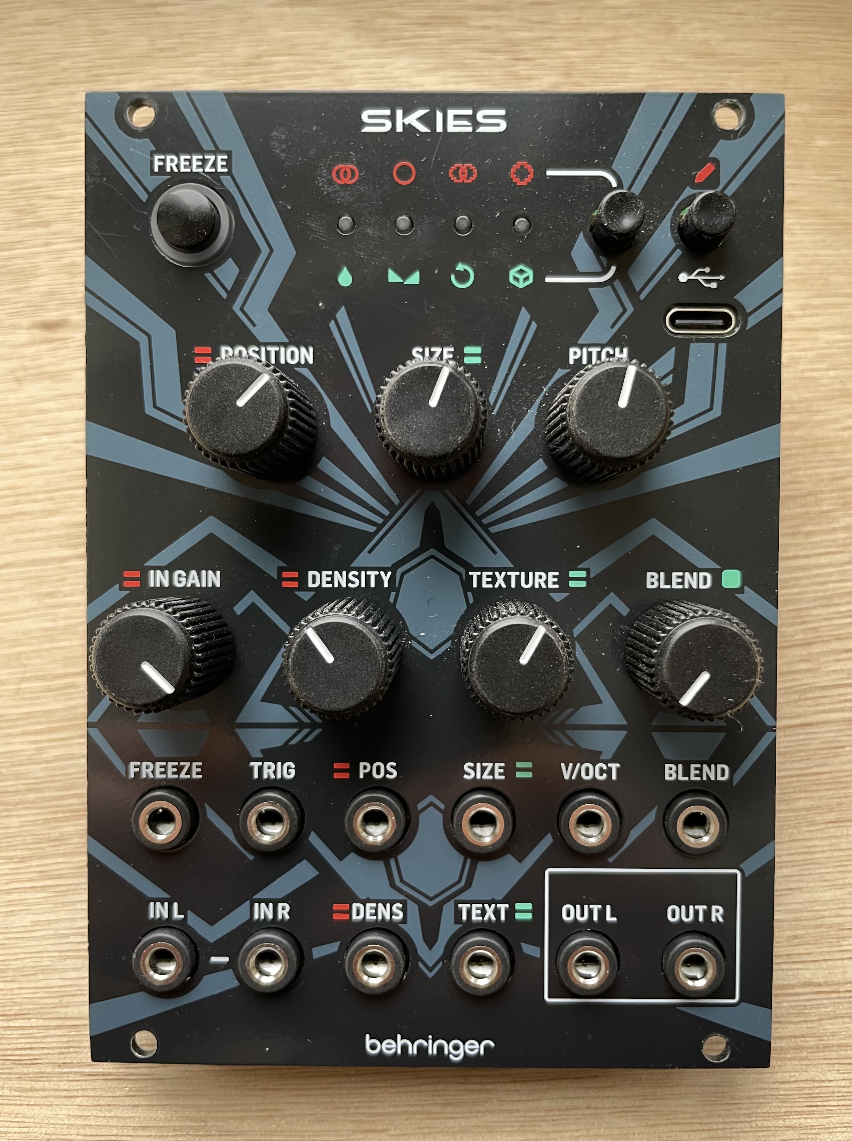 Behringer Skies (clone mutable Clouds)