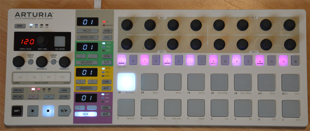 Arturia beatstep Pro