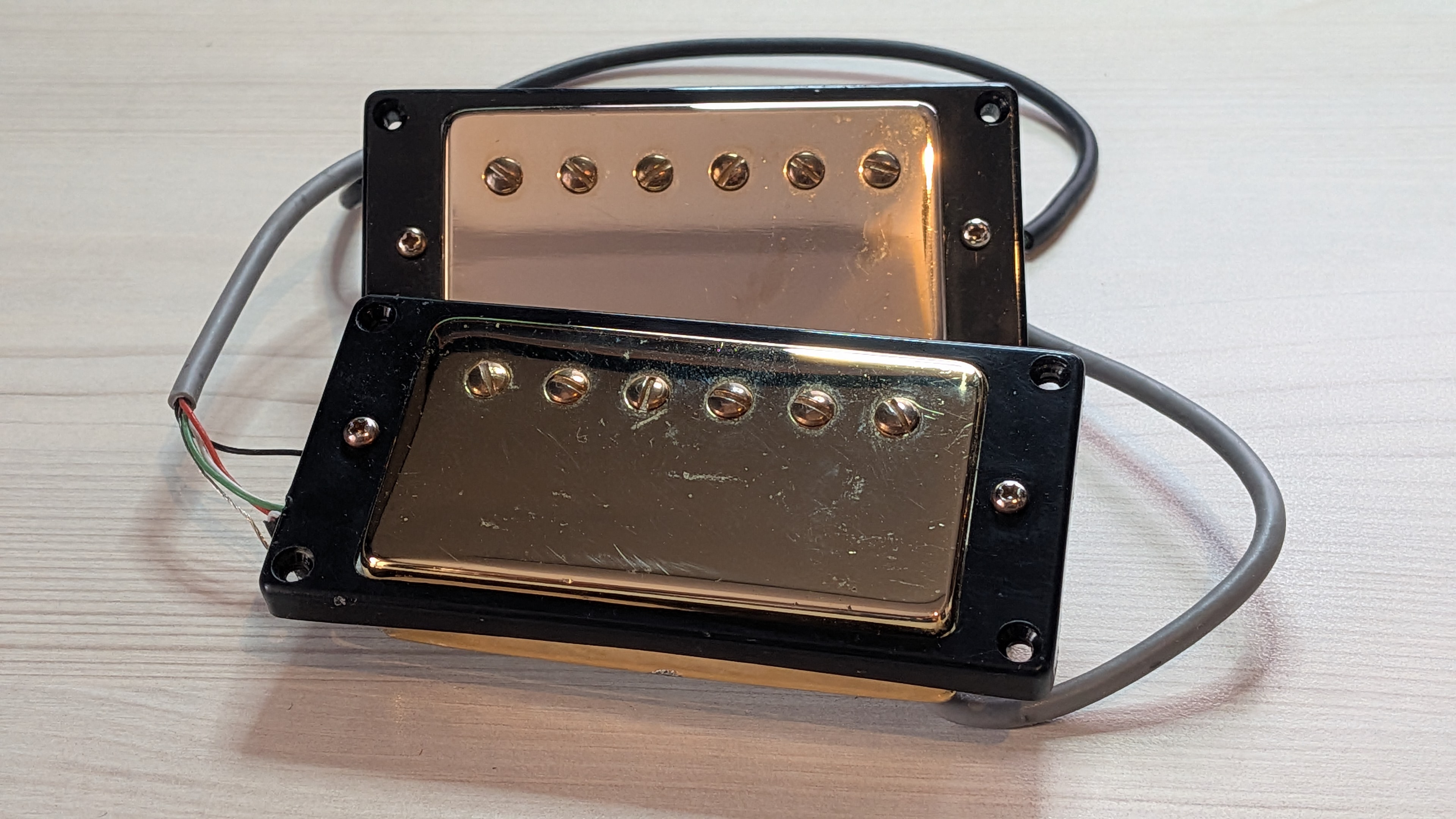 Vends Set de 2 micros humbuckers Custom 77 Vintage 77 Alnico 5 dorés