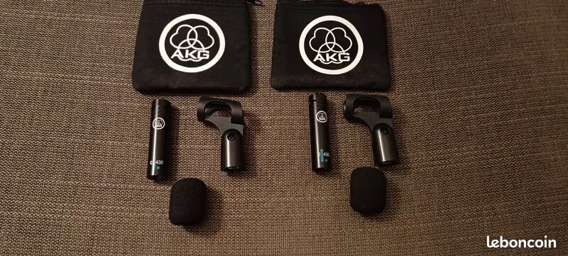 Paire d'akg c430