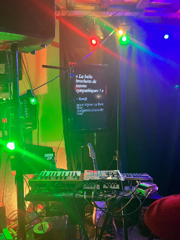 6756825.jpg 6756825.jpg