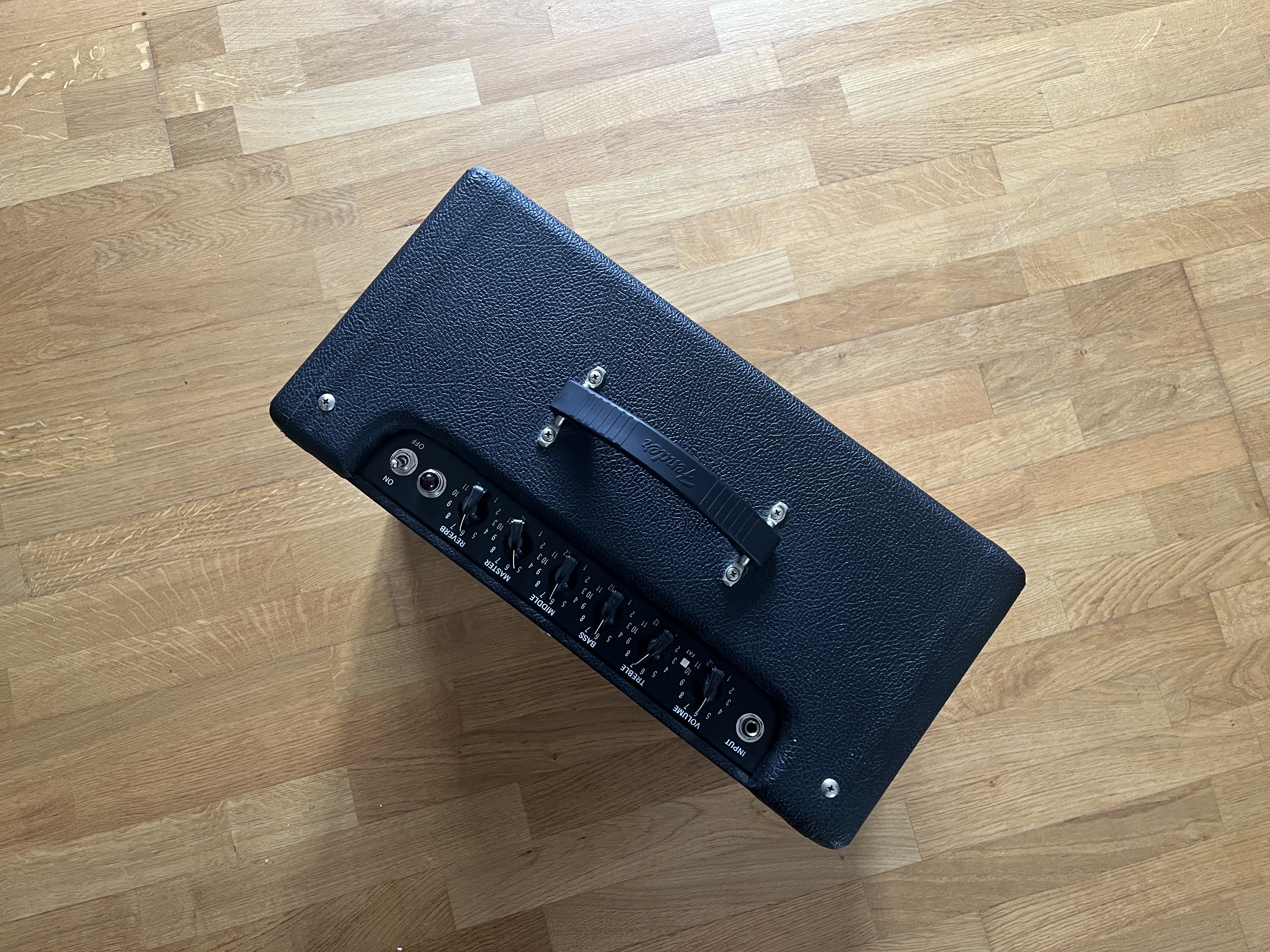 Fender Blues Junior III  (99576)