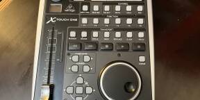 Behringer X-TOUCH ONE