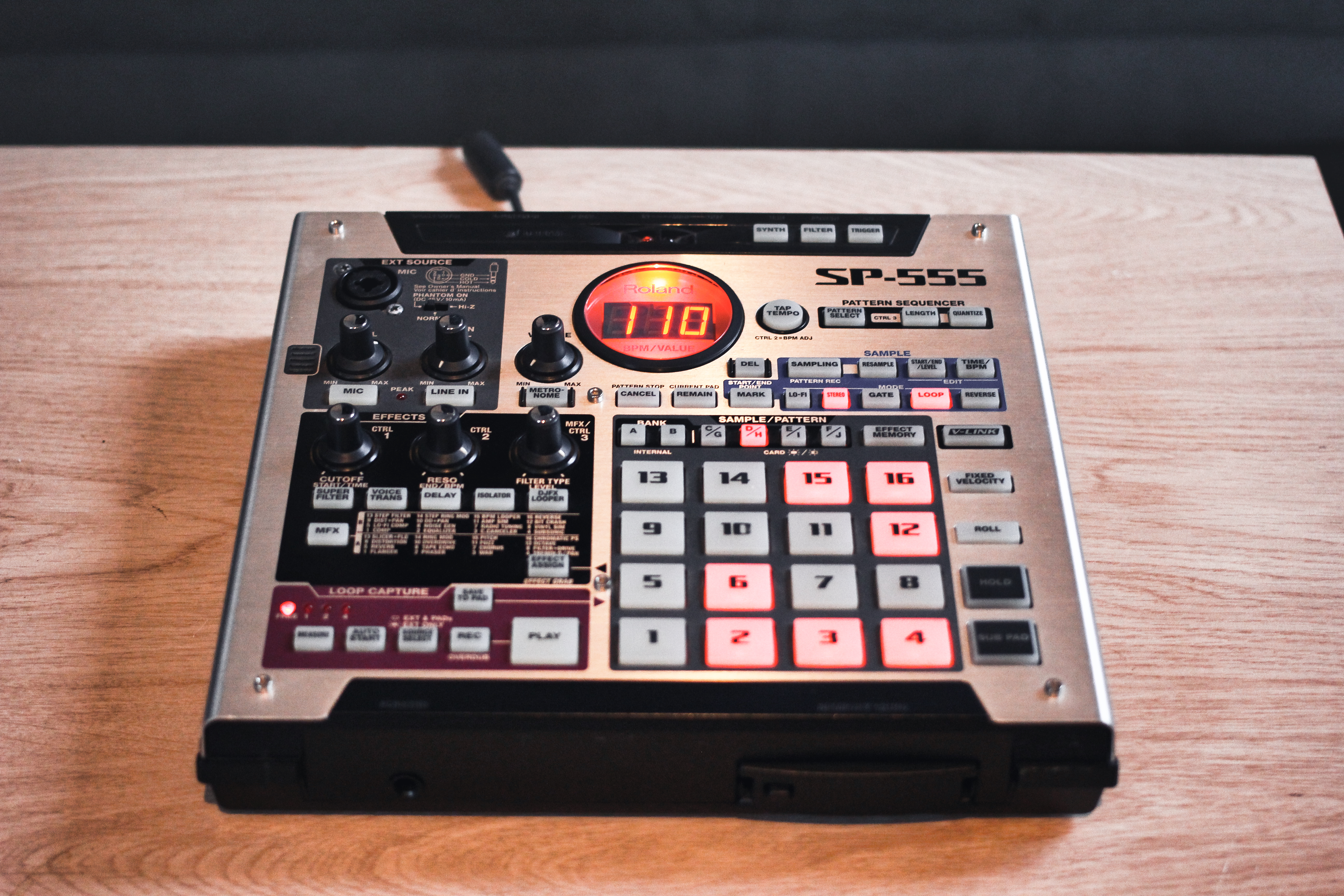 Roland SP-555 (32566)
