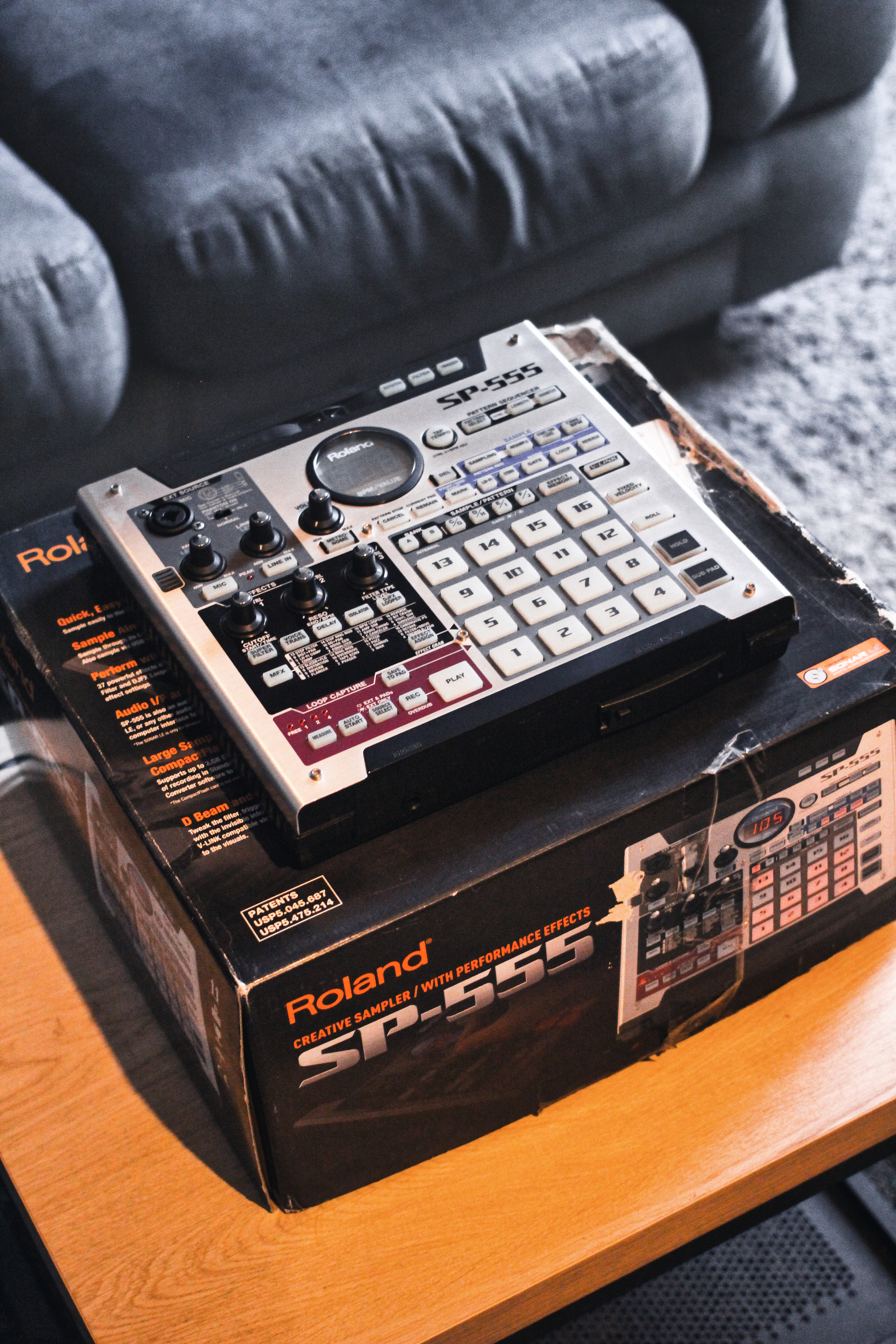 Roland SP-555 (3823)
