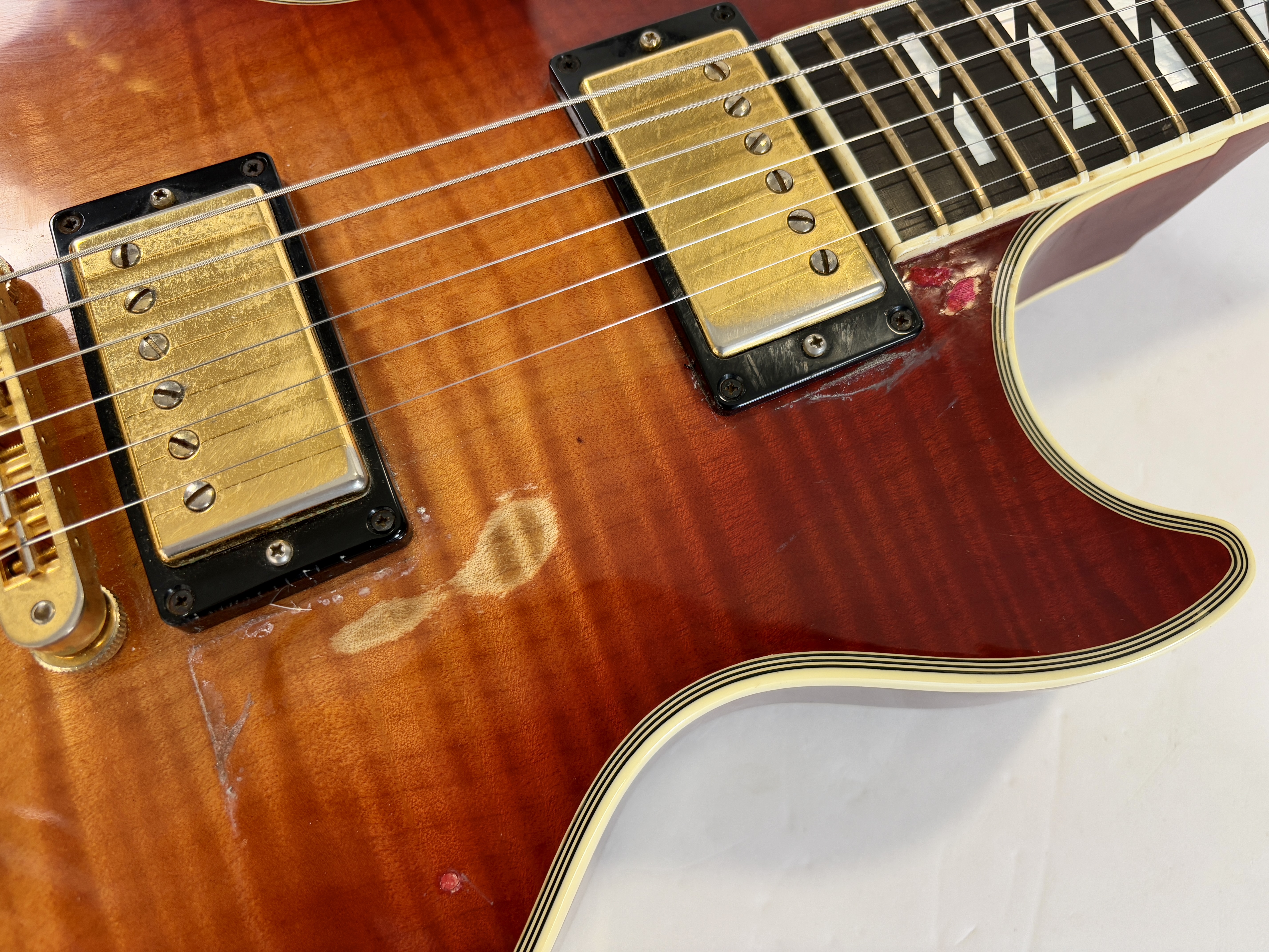 Gibson Les Paul Supreme (9160)