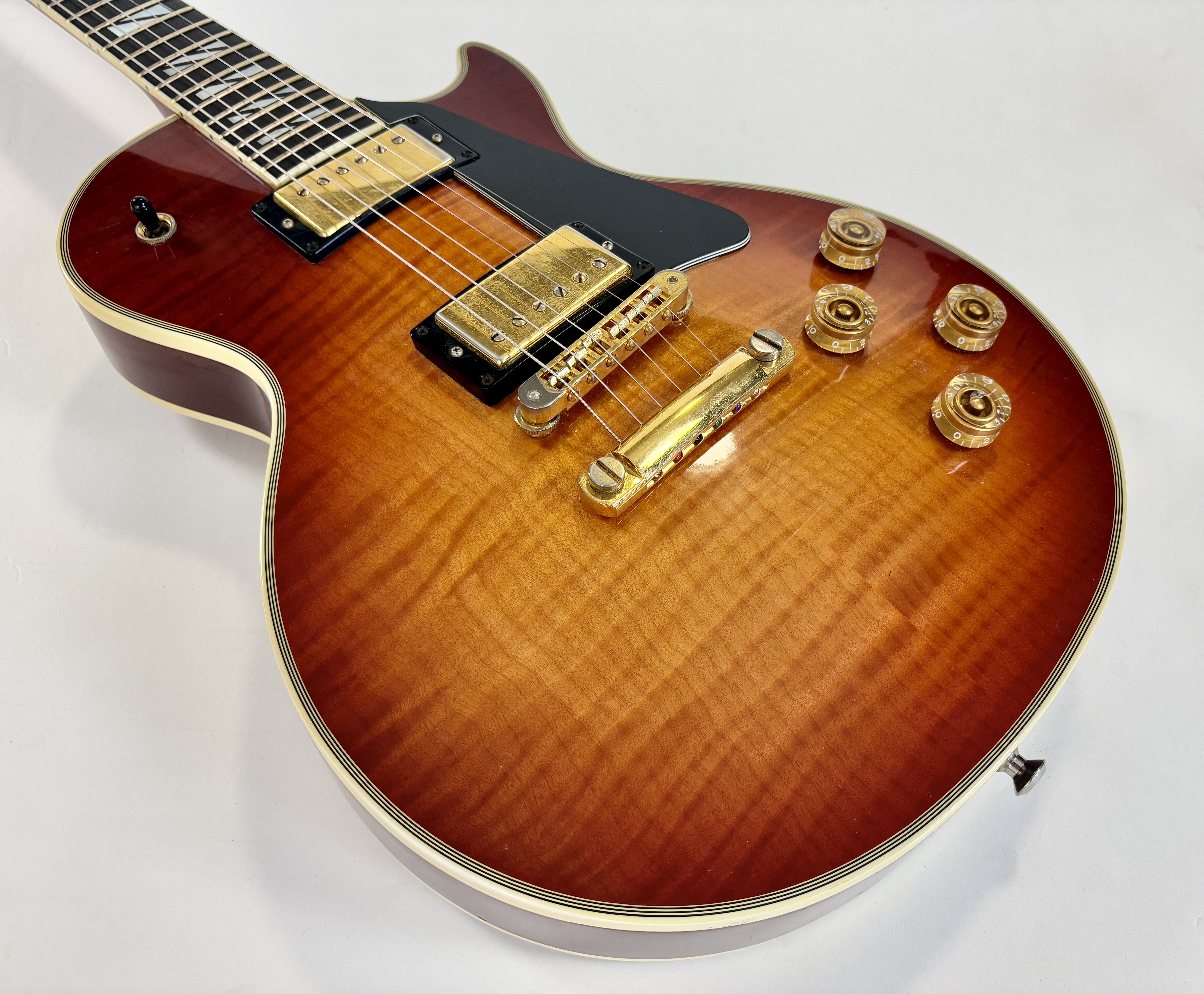 Gibson Les Paul Supreme (66781)