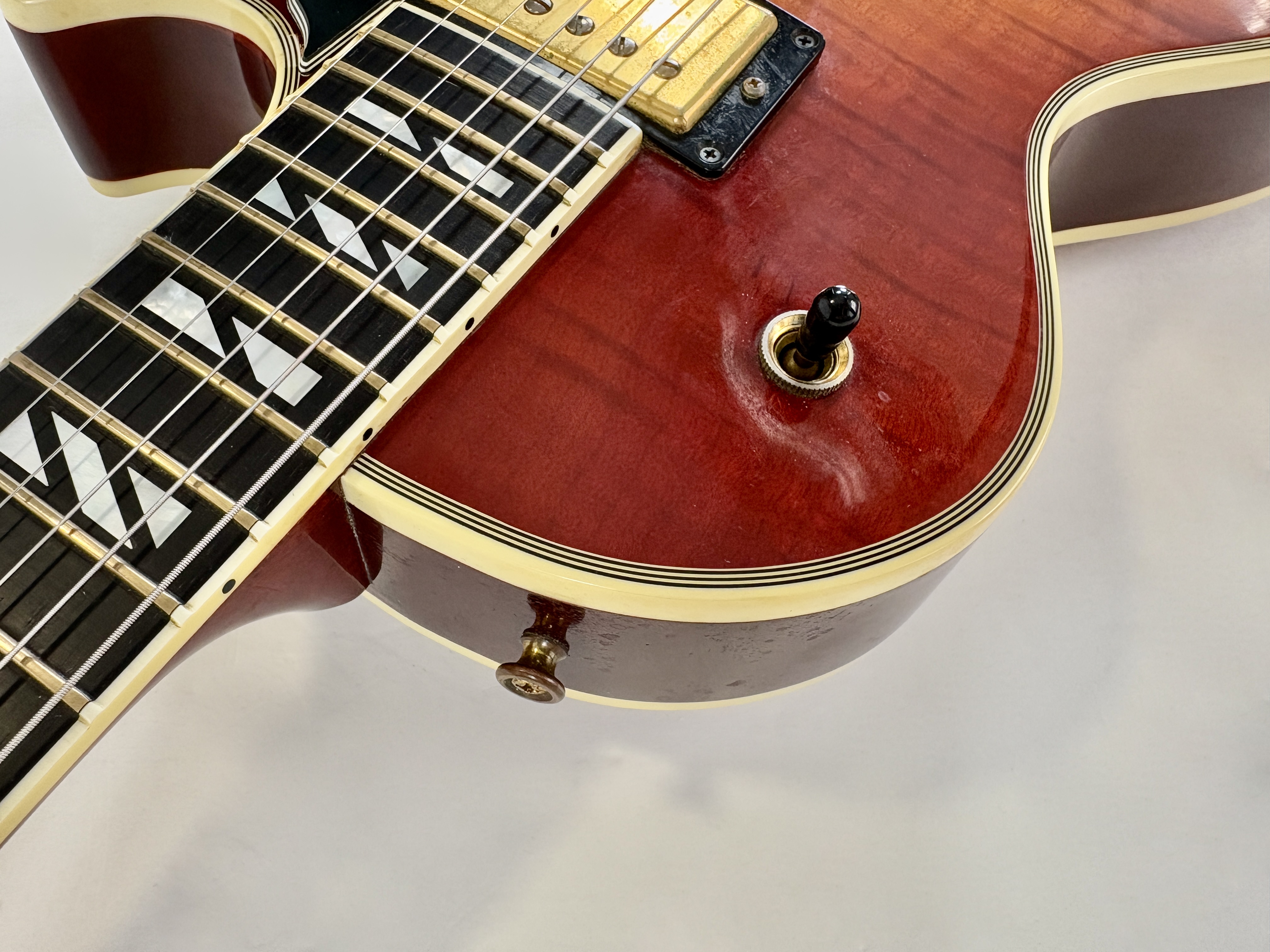 Gibson Les Paul Supreme (88224)