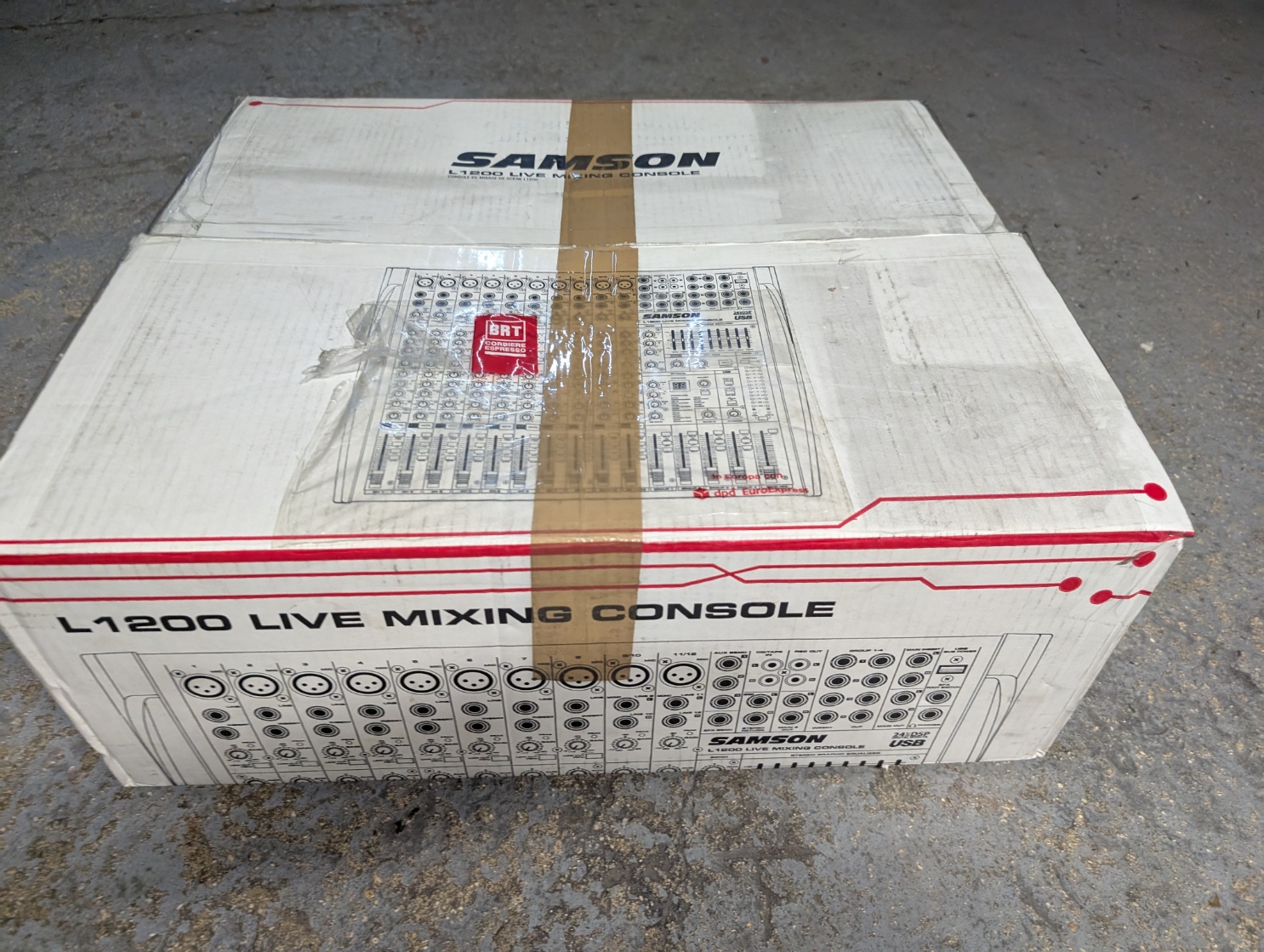 Samson L1200 – Console analogique 12 voies – Rackable – Très bon état