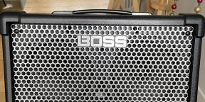 Roland Cube Street II – Ampli Guitare 10W 2x6,5” Batterie - 2 Canaux - Comme Neuf + Housse – Lyon