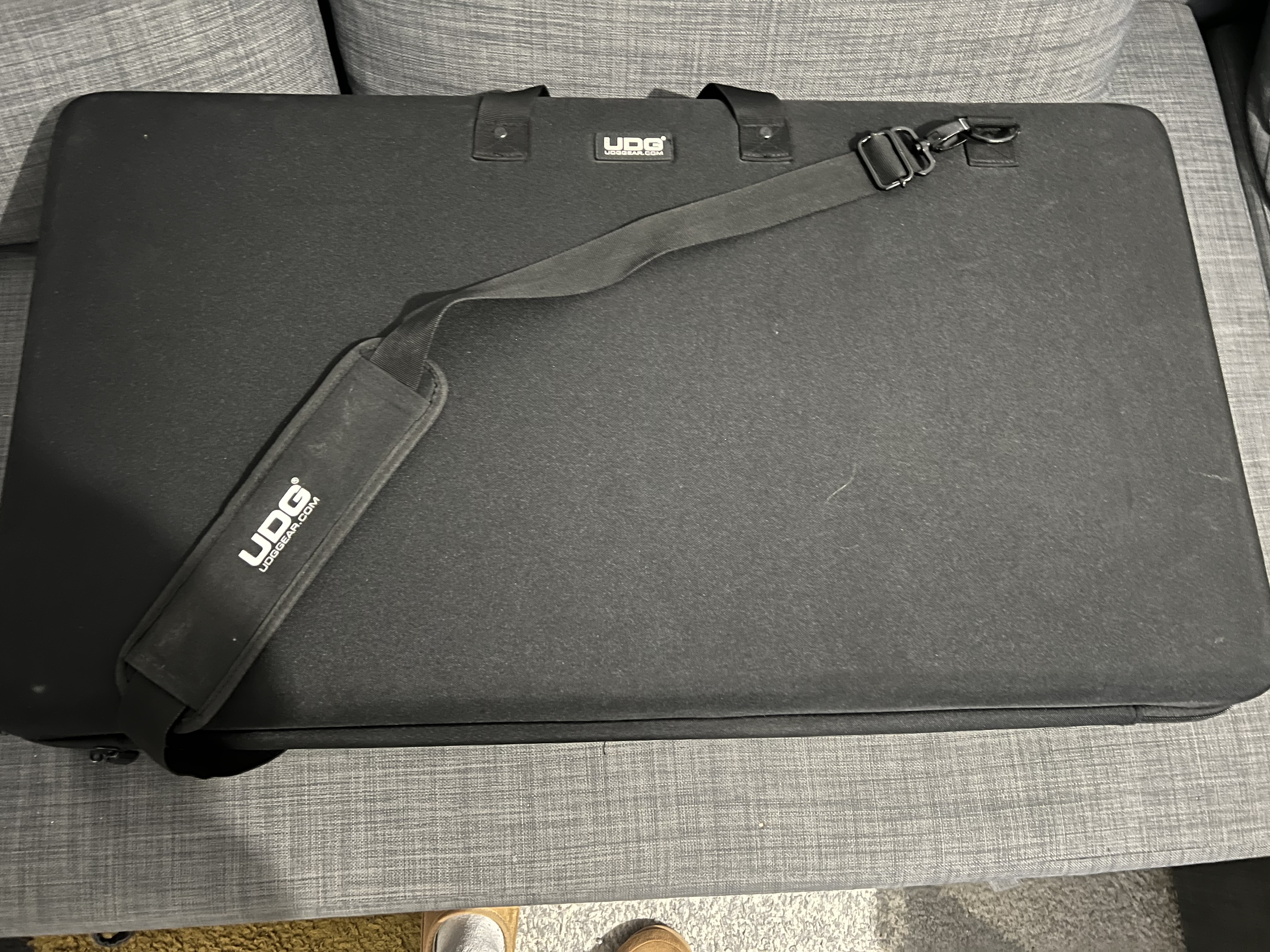 Vends table de mixage dj rane four 