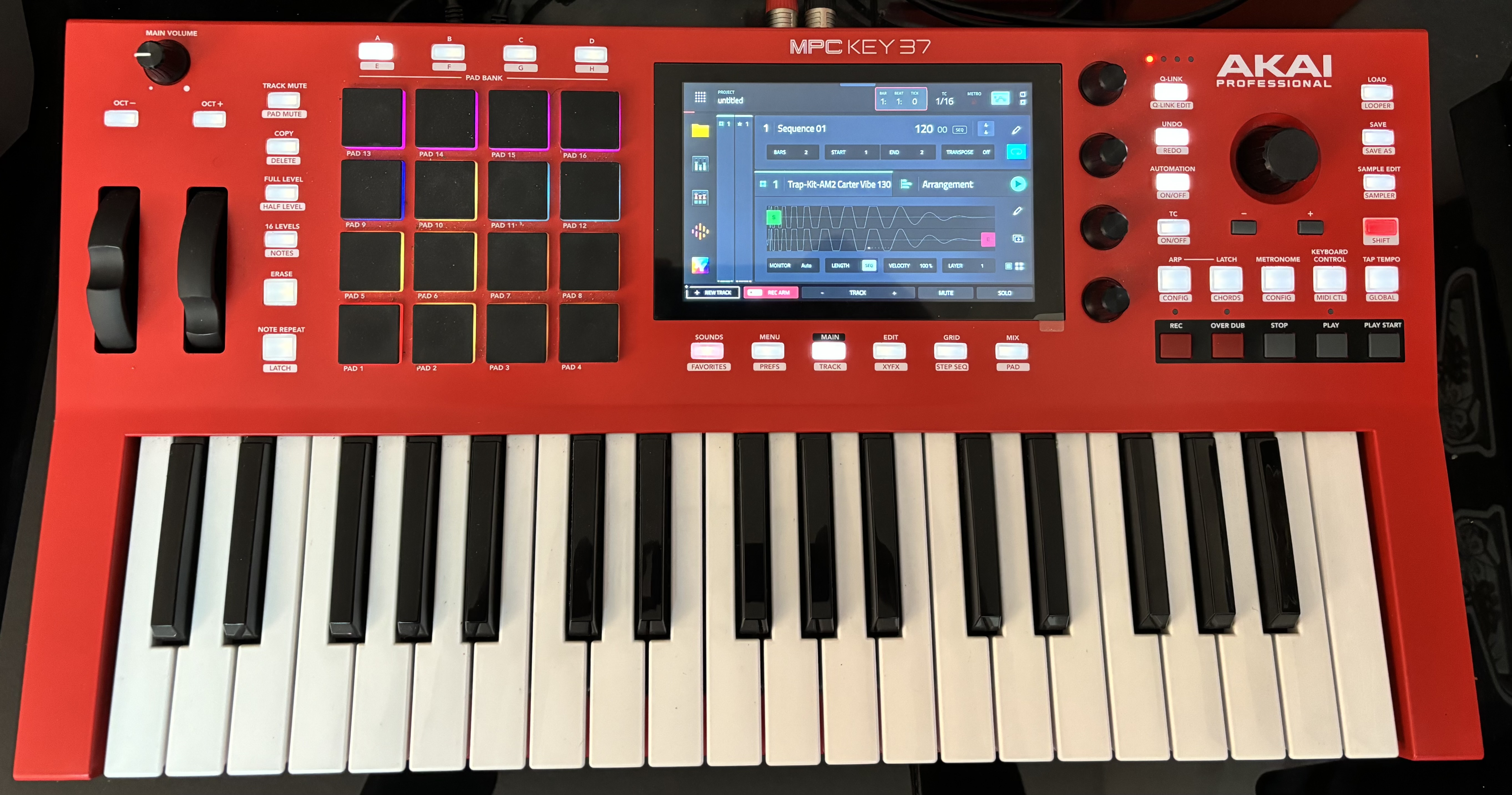 MPC KEY 37- ( GARANTIE 2 ANS)-