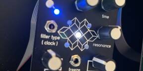 Vends Qu-bit Prism - Très bon état - Seconde main - Port inclus