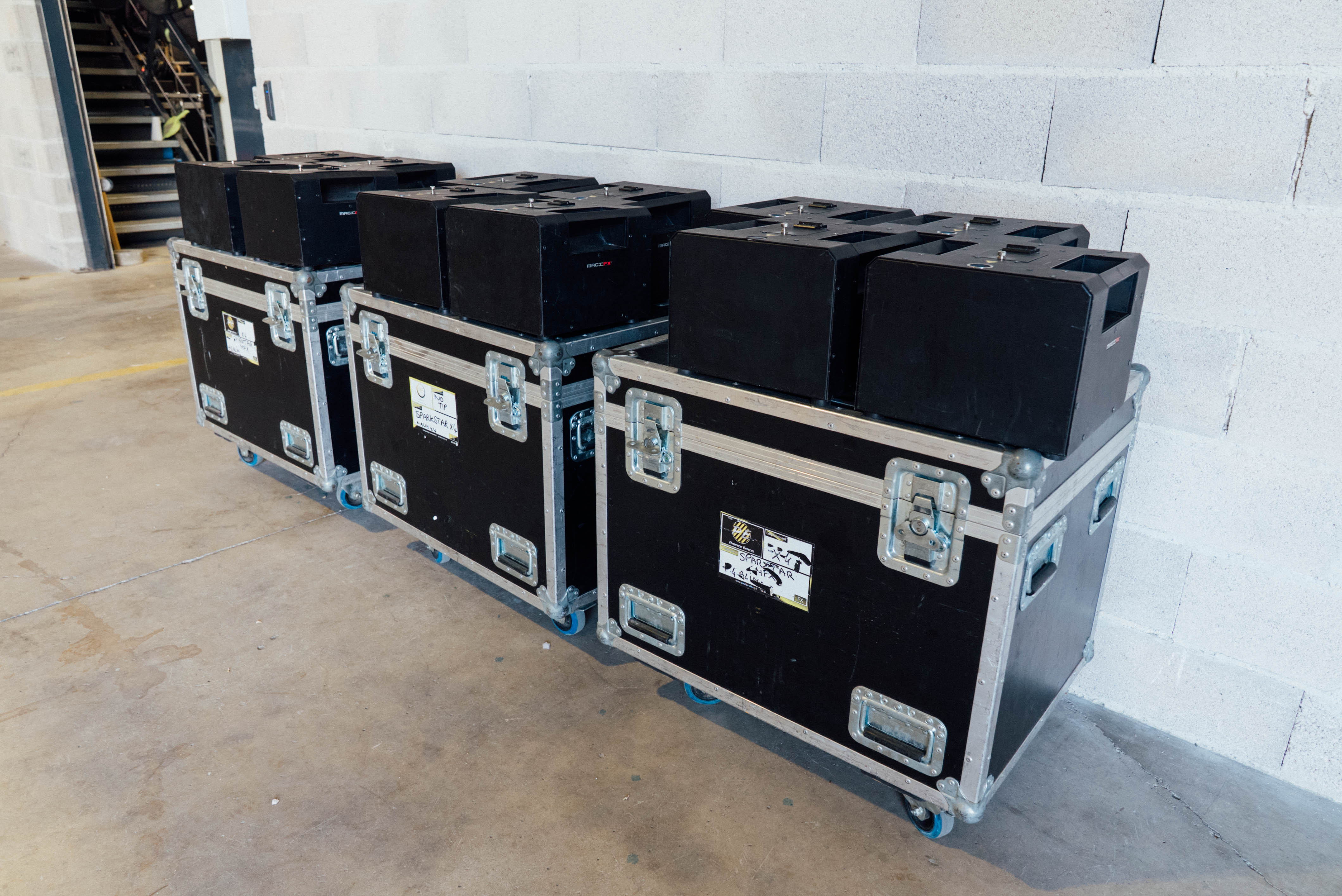 12 SPARXTAR MagicFX – Machines Étincelles Froides – Occasion Pro – Lot possible