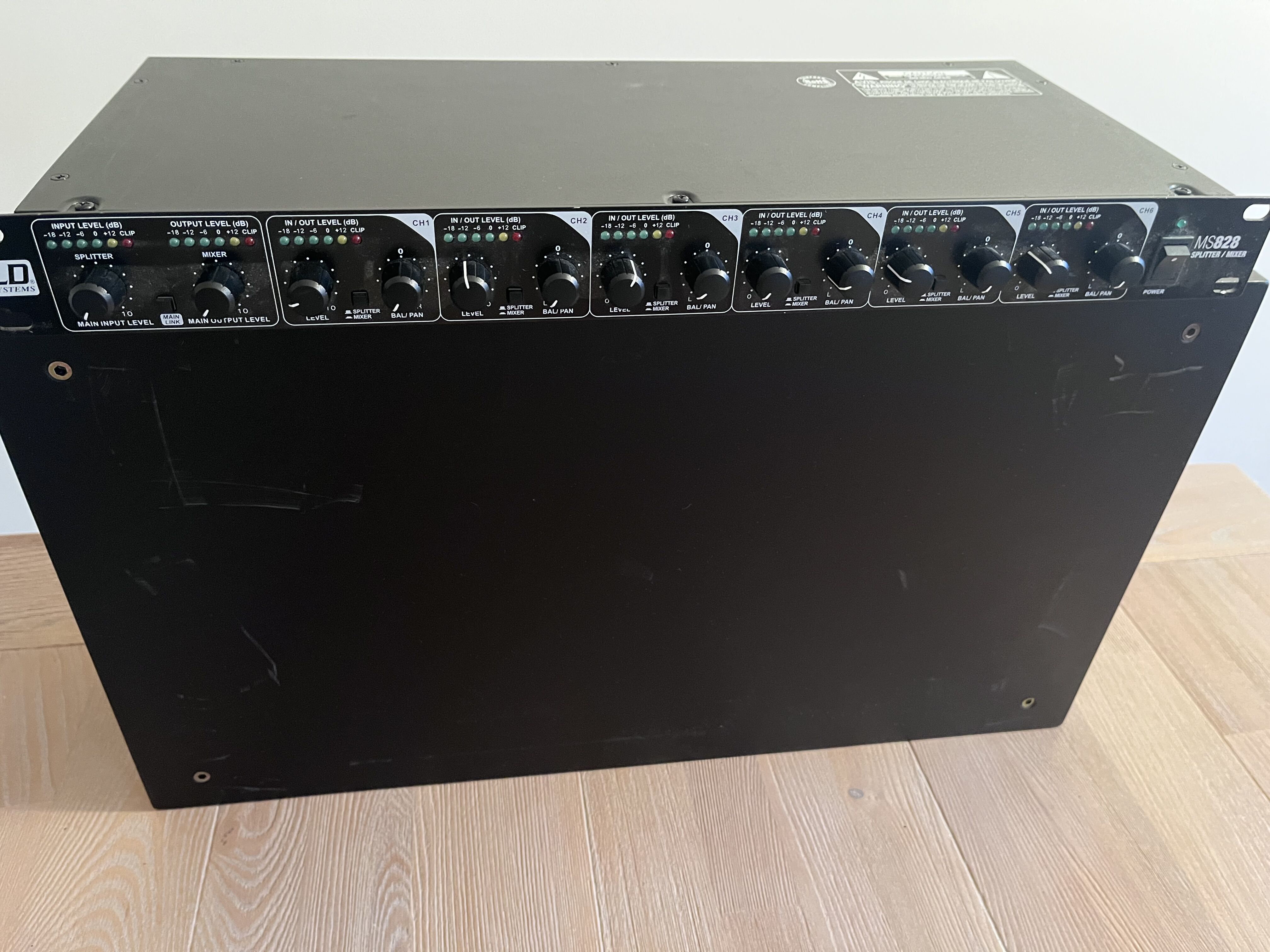 LD Systems MS 828