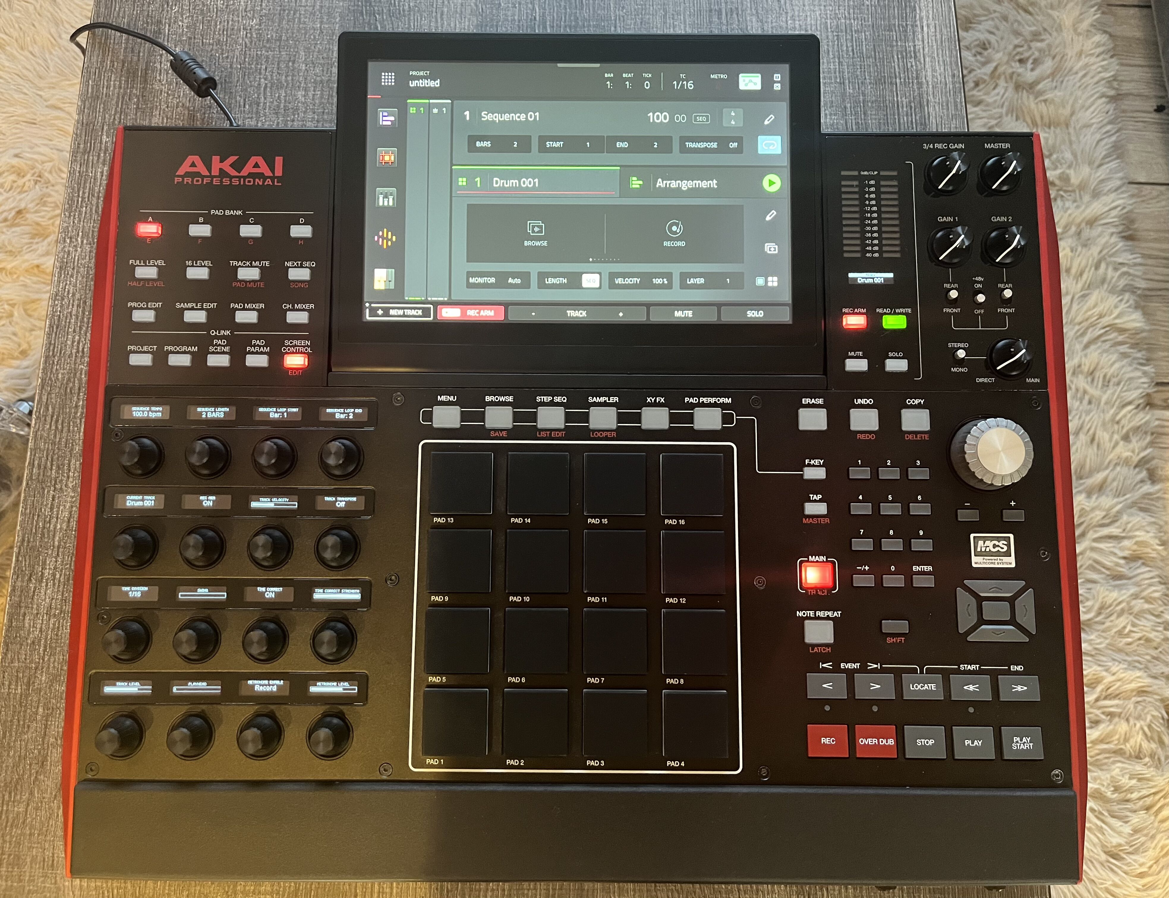 MPC X + Disque dur 1to