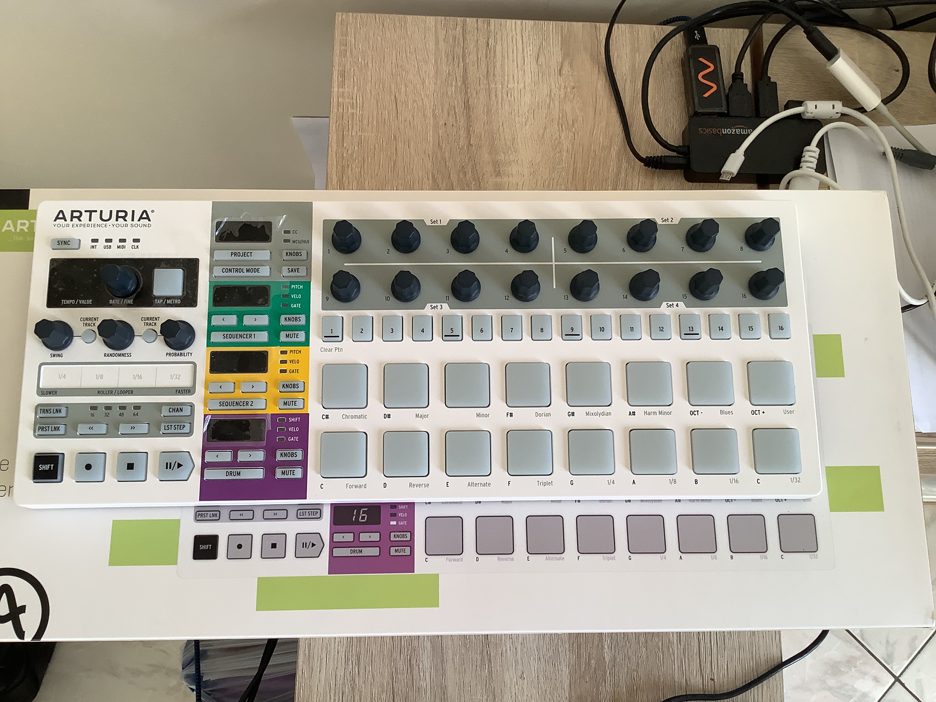 Vends Arturia Beatstep pro avec garantie 13 mois